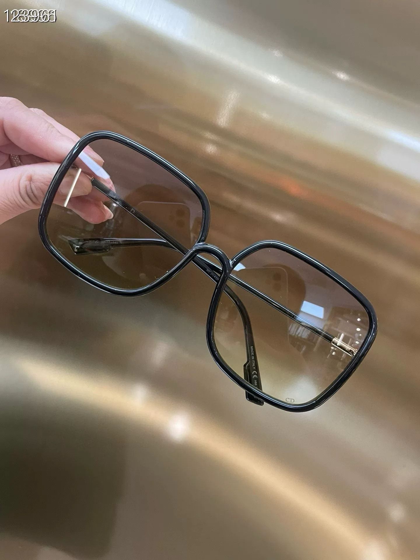 Dior Dior Square Sunglasses 100209 Size ONE SIZE - 2 Thumbnail