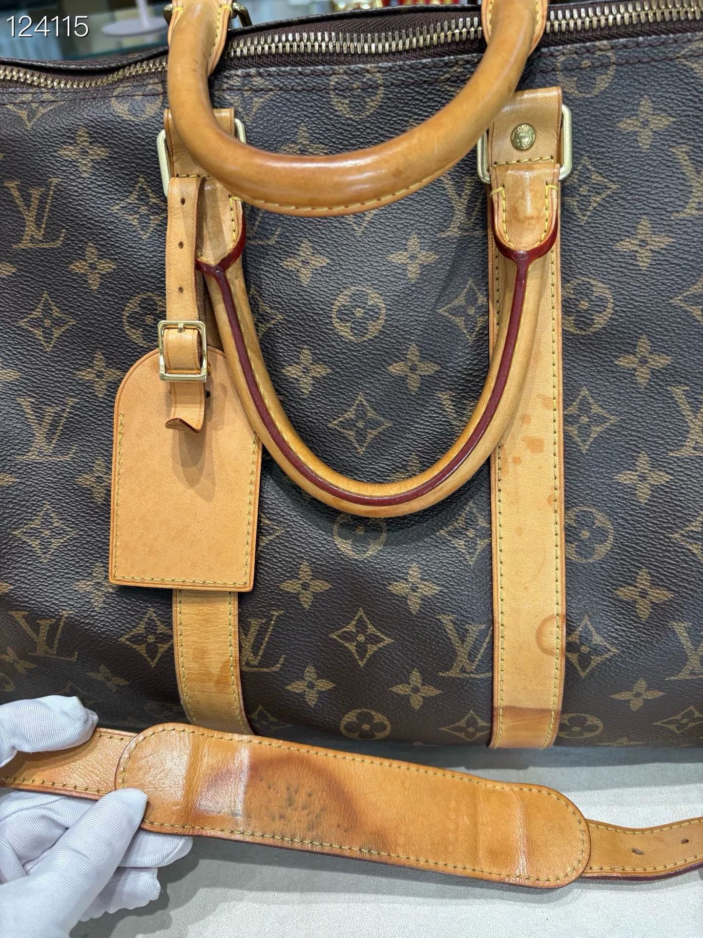 Louis Vuitton LV Monogram Travel Duffle Bag Size ONE SIZE - 5 Thumbnail