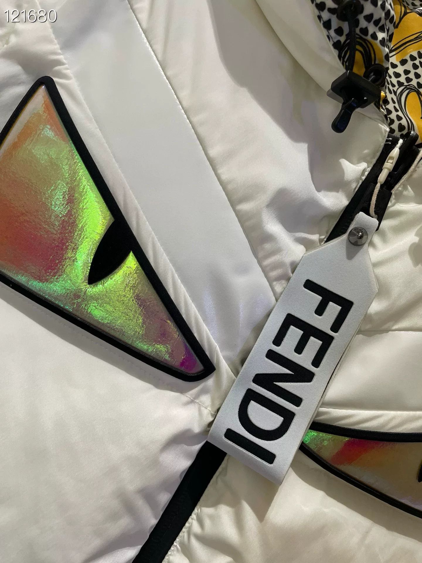 Fendi Fendi 080418C01 White Monster Short Down Jacket Size S / US 4 / IT 40 - 5 Thumbnail
