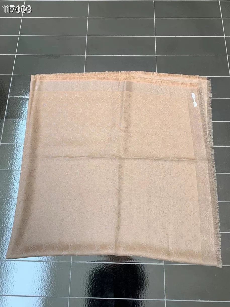 Louis Vuitton LV Monogram Logo Scarf Shawl Size ONE SIZE - 5 Thumbnail