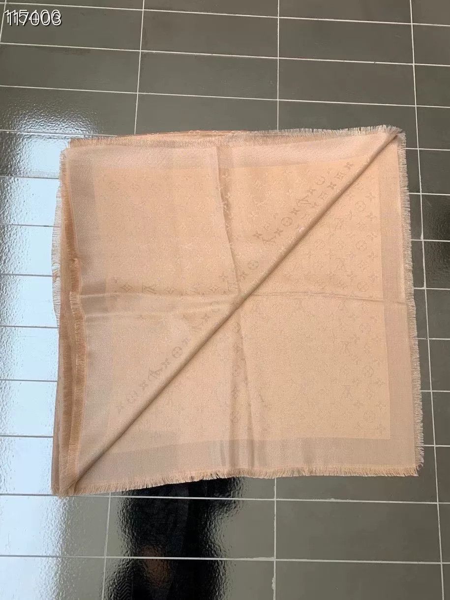 Louis Vuitton LV Monogram Logo Scarf Shawl Size ONE SIZE - 3 Thumbnail
