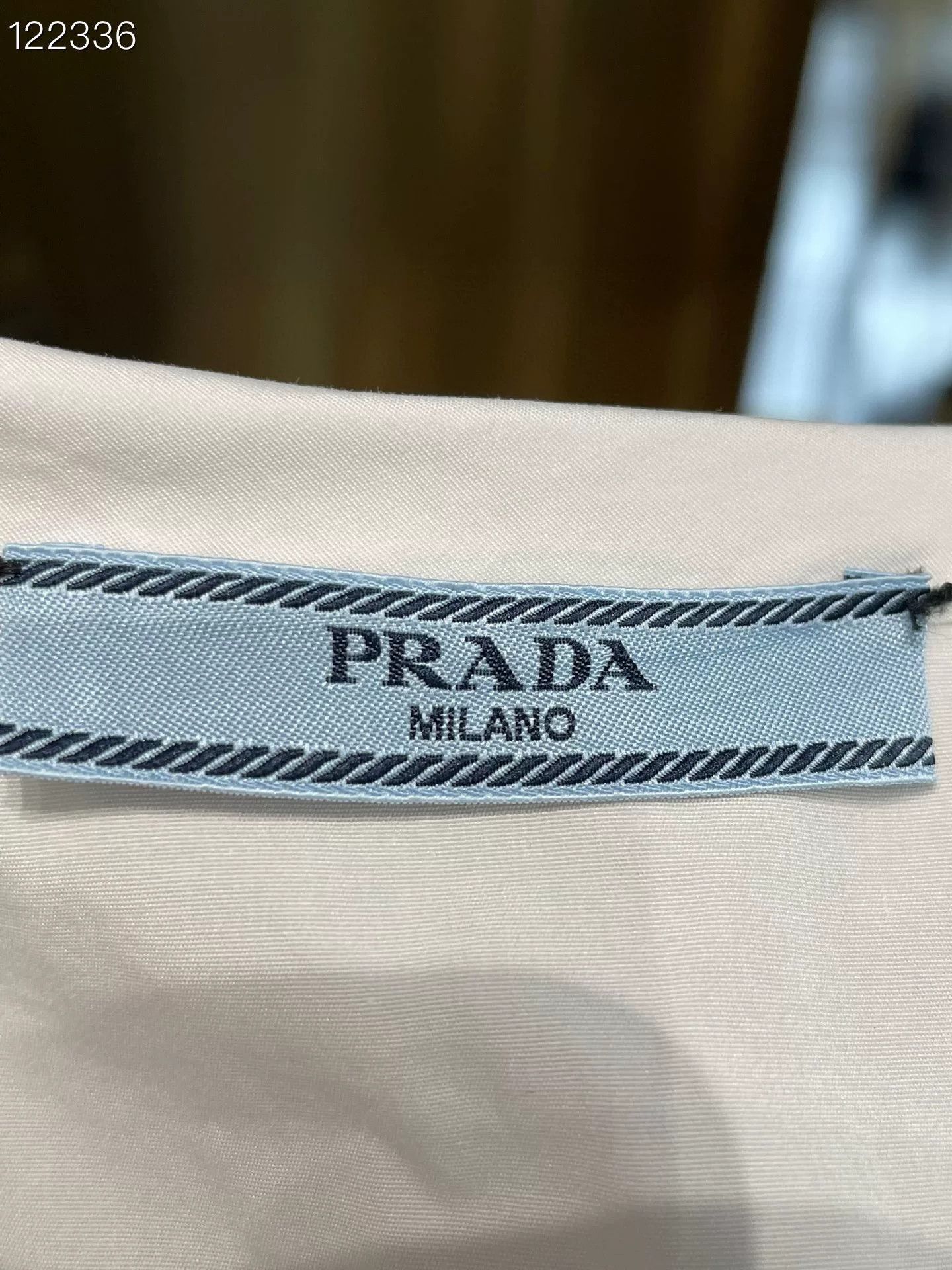 Prada Prada Three-Quarter Sleeve White Shirt Size S / US 4 / IT 40 - 2 Thumbnail