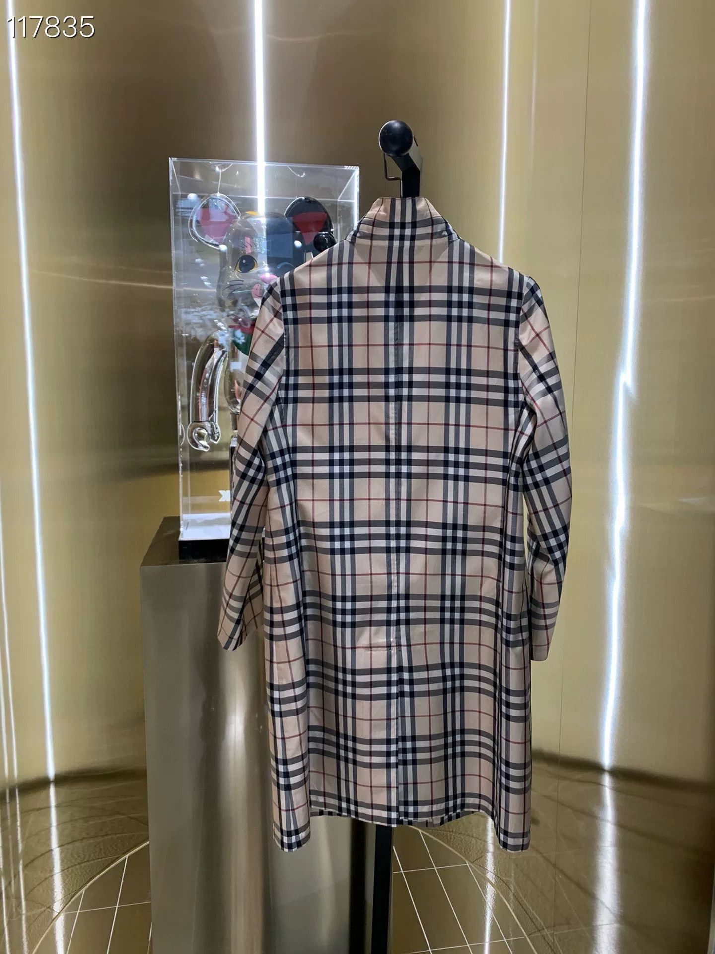 Burberry Burberry Classic Check Lightweight Trench XS Size US XS / EU 42 / 0 - 2 Thumbnail