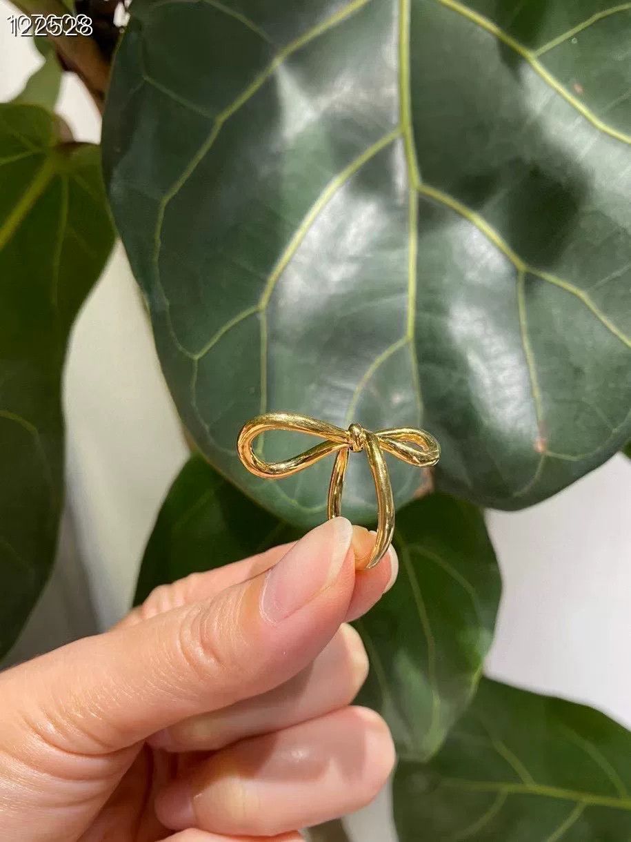 APM Monaco APM New Big Bow Ring Size 11 Size ONE SIZE - 2 Thumbnail