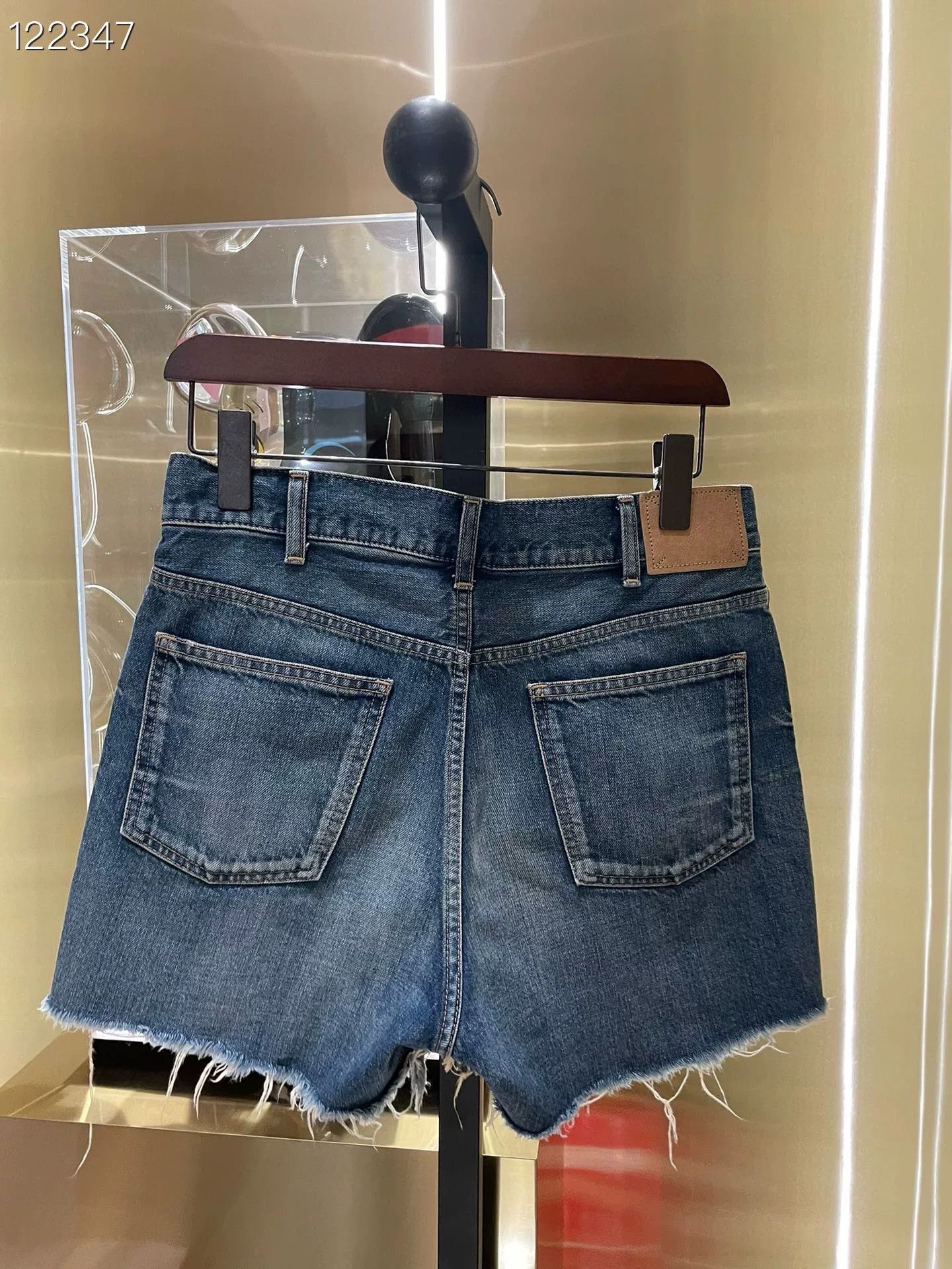 Celine Celine Blue Triomphe Embroidered Denim Shorts Size 26" / US 2 / IT 38 - 2 Thumbnail