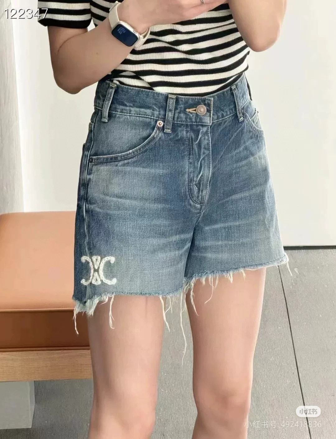 Celine Celine Blue Triomphe Embroidered Denim Shorts Size 26" / US 2 / IT 38 - 7 Thumbnail