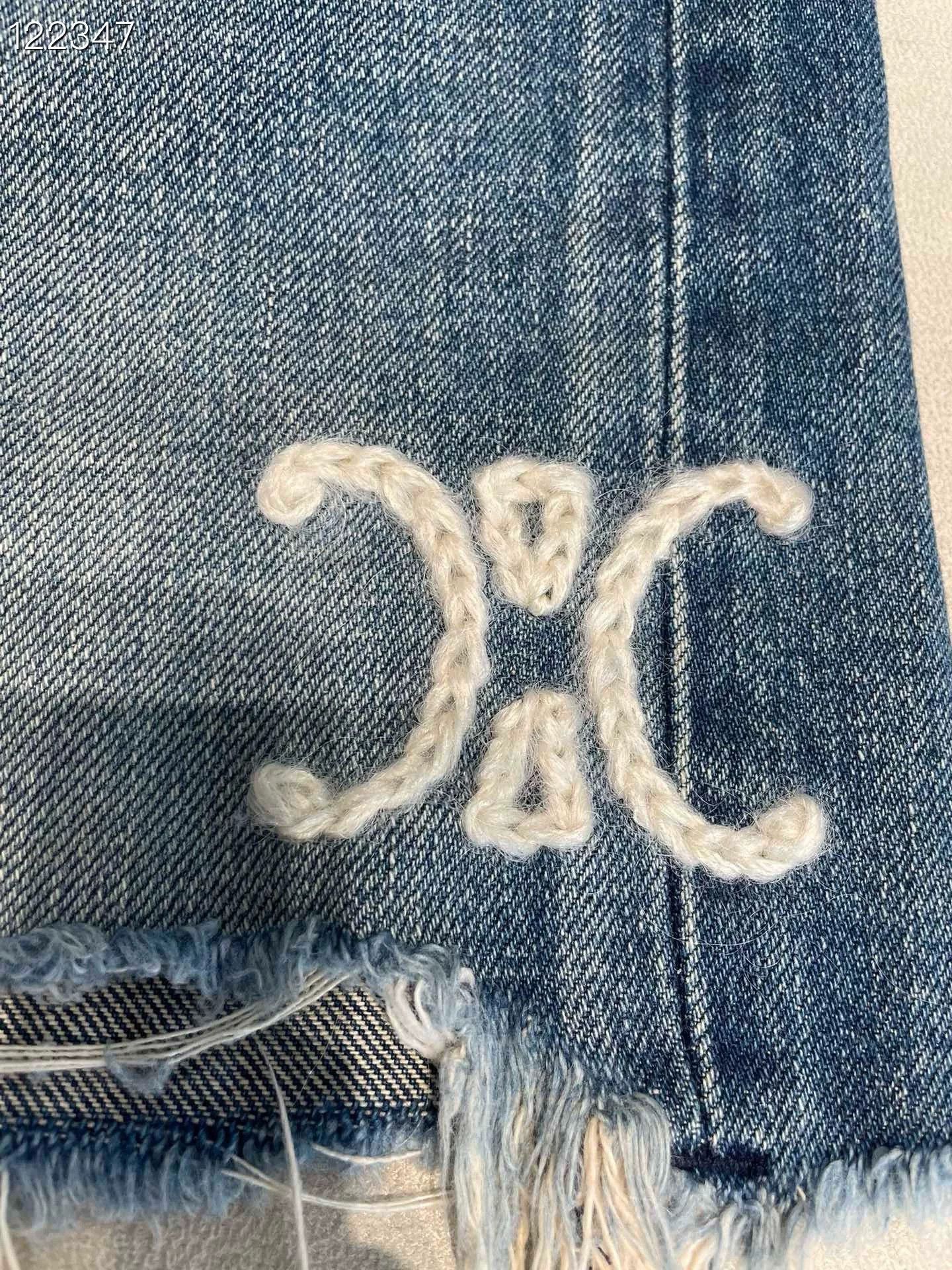 Celine Celine Blue Triomphe Embroidered Denim Shorts Size 26" / US 2 / IT 38 - 4 Thumbnail