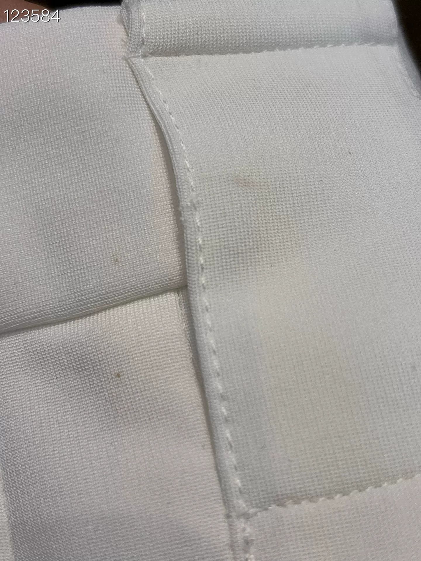Louis Vuitton LV 040799 D305 White Straight-Leg Pants Size 36" / US 14 / IT 50 - 7 Thumbnail