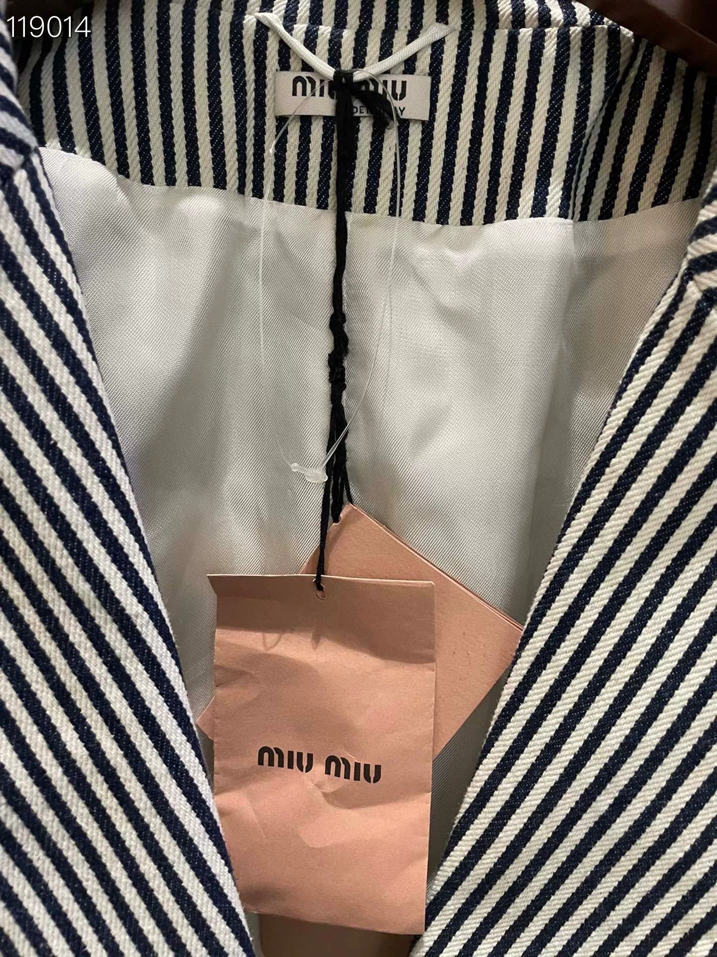 Miu Miu Miumiu Women's Striped Blazer Size S / US 4 / IT 40 - 3 Thumbnail