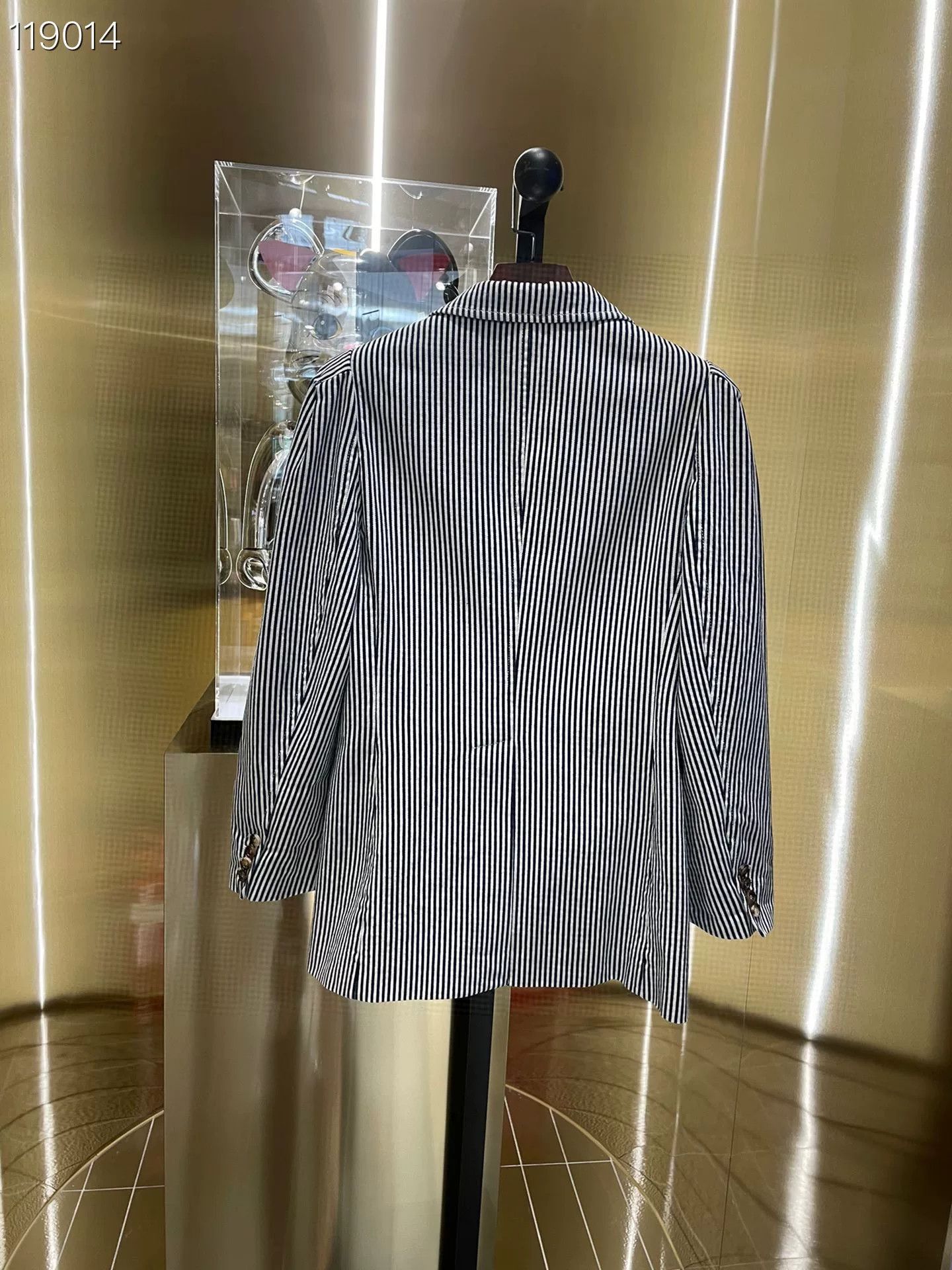 Miu Miu Miumiu Women's Striped Blazer Size S / US 4 / IT 40 - 2 Thumbnail