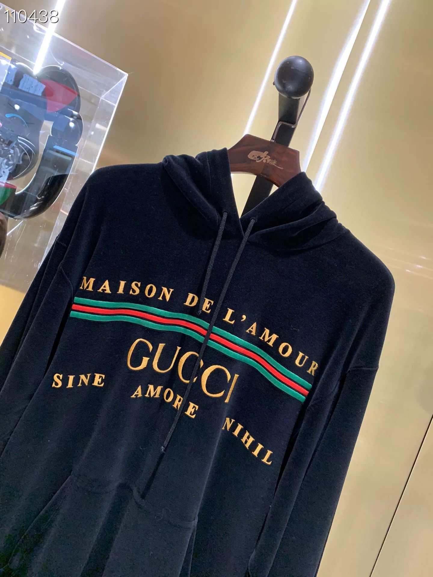 Gucci Gucci Black Velvet Sweatshirt L Size Size US L / EU 52-54 / 3 - 3 Thumbnail