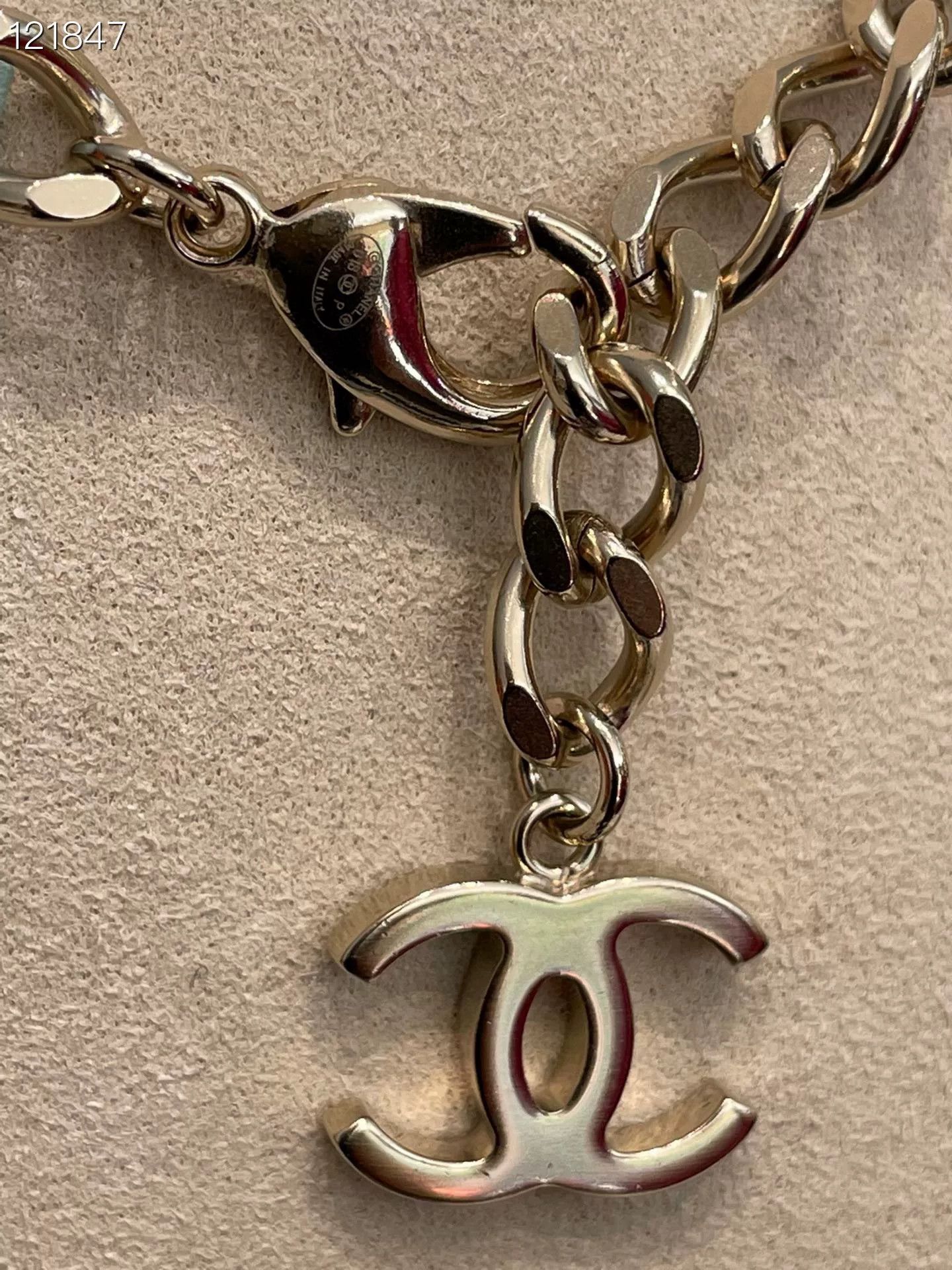 Chanel Chanel Lock Head Leather Rope Necklace Size ONE SIZE - 5 Thumbnail
