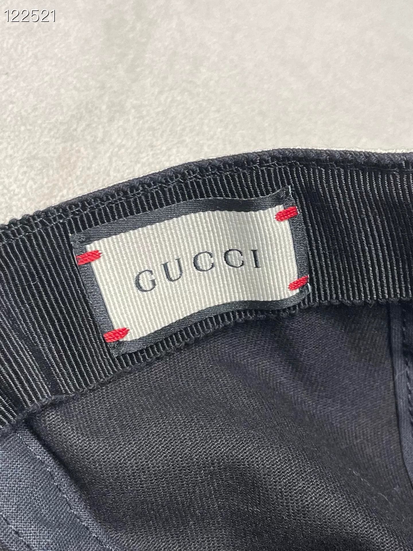 Gucci Gucci 080979 Black Runway Baseball Cap Size ONE SIZE - 5 Thumbnail