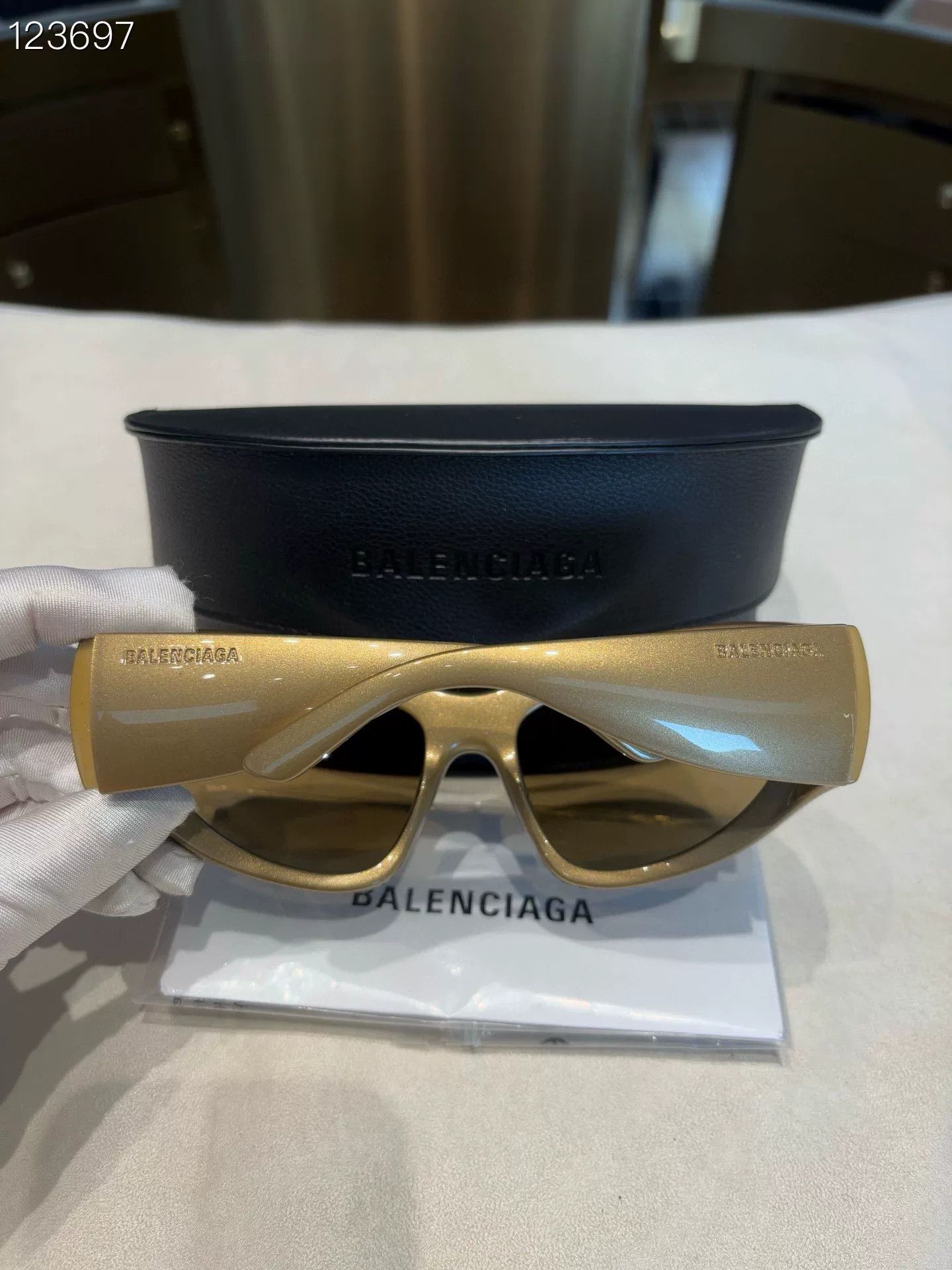 Balenciaga Balenciaga Reverse Xpander Gold Sunglasses Size ONE SIZE - 2 Thumbnail