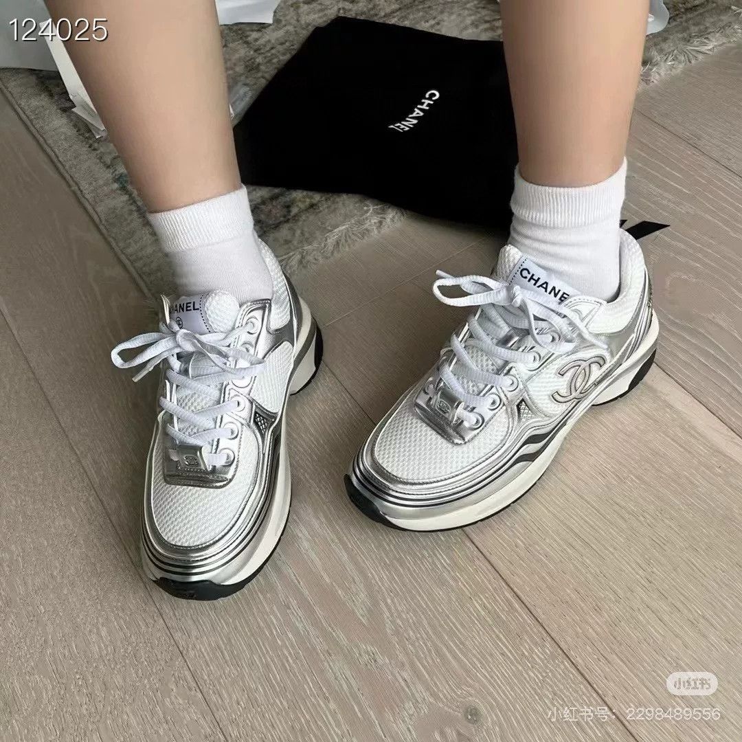 Chanel Chanel Silver Sneakers Size 39 Size US 8 / IT 38 - 7 Thumbnail