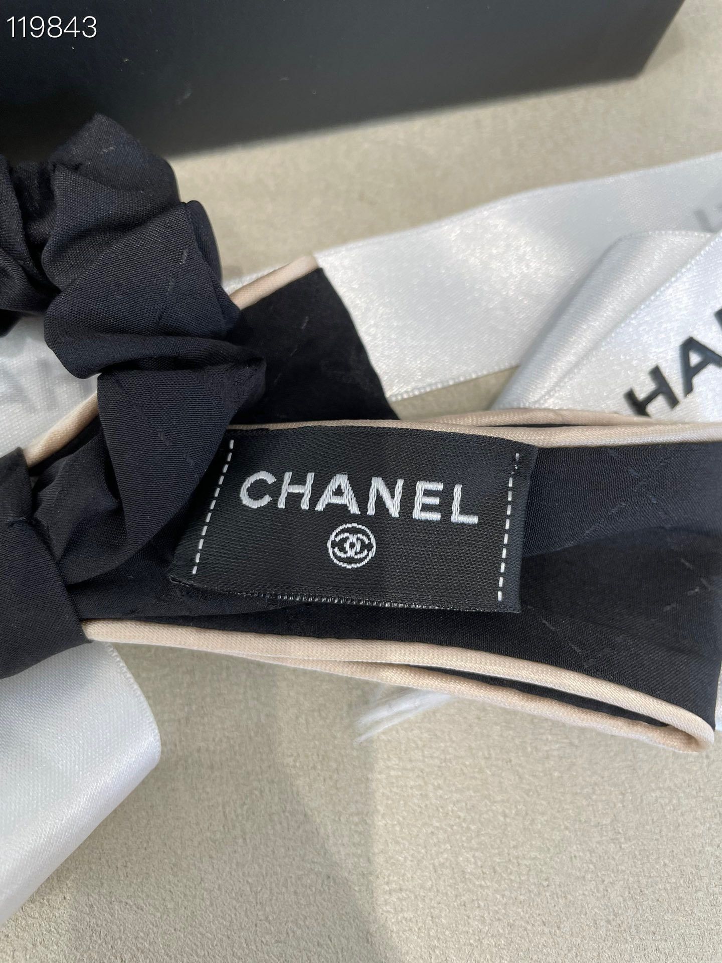 Chanel Chanel Black Bow Double C Hair Tie Size ONE SIZE - 4 Thumbnail