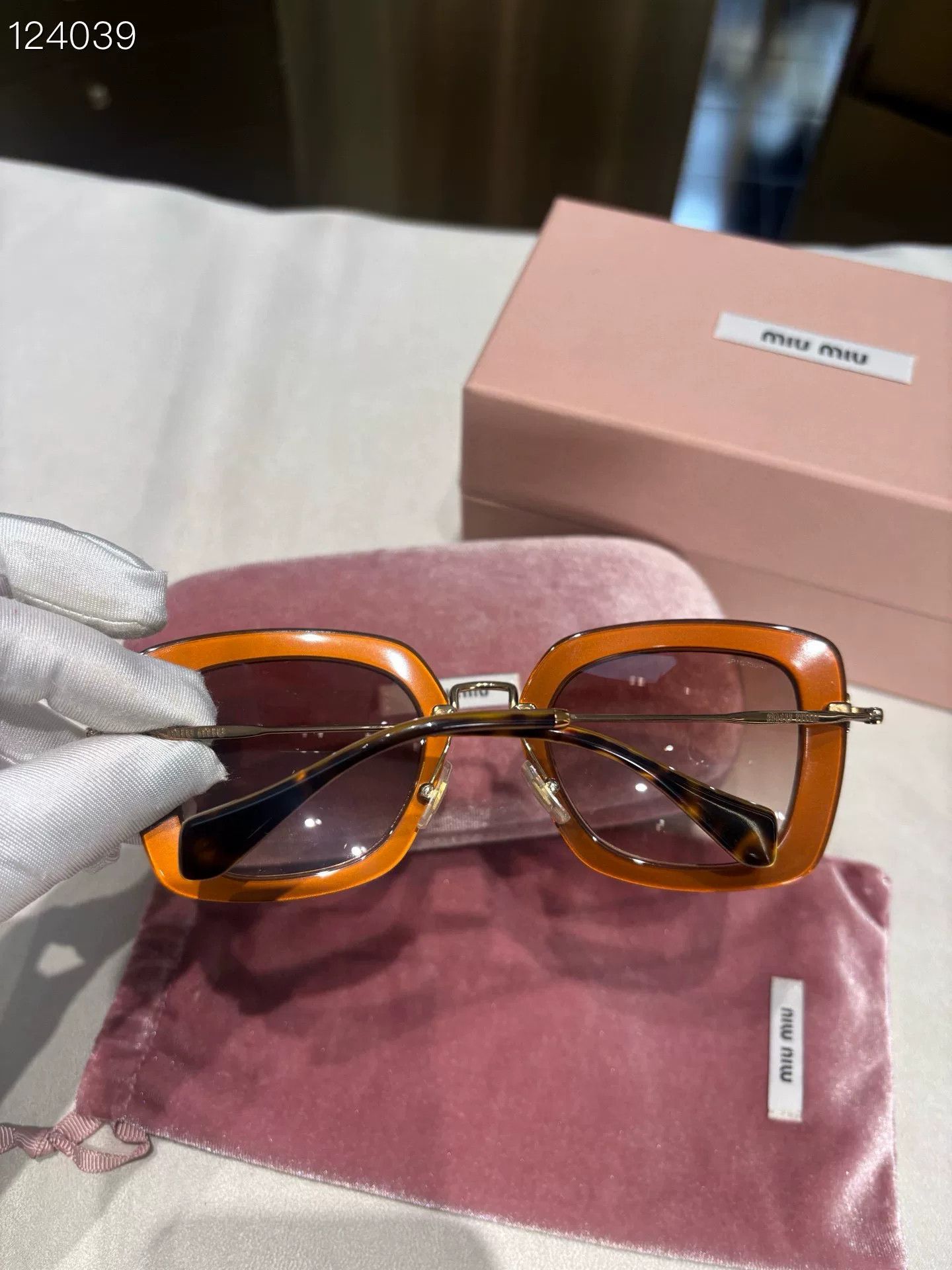 Miu Miu Miu Miu Leopard Print Sunglasses Size ONE SIZE - 2 Thumbnail