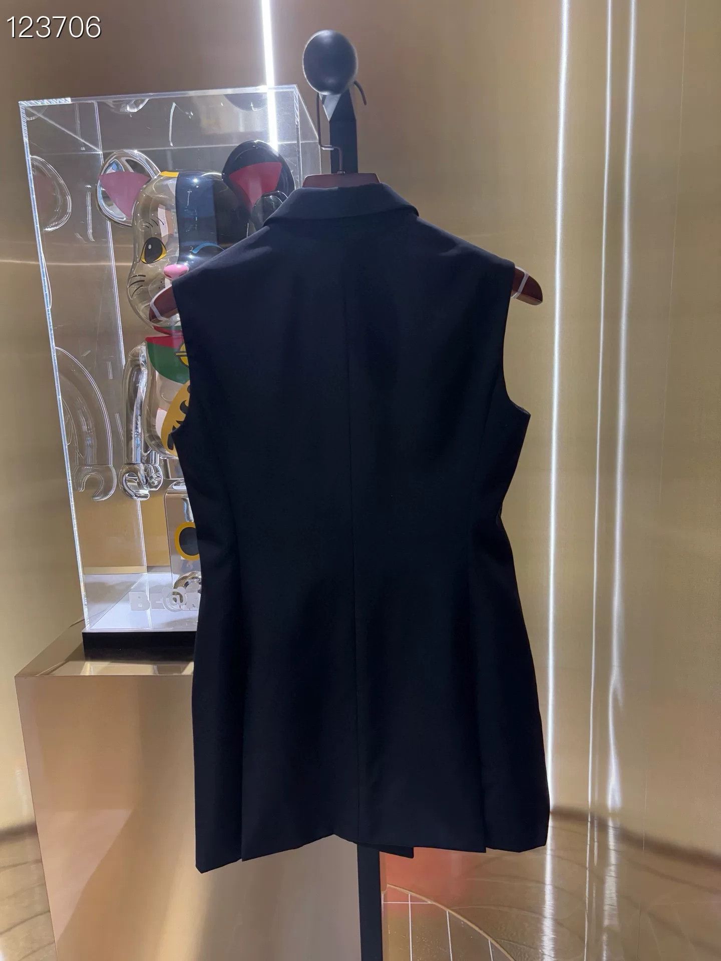 Dior Dior Wool Mid-Length Vest Size 38 Size S / US 4 / IT 40 - 2 Thumbnail