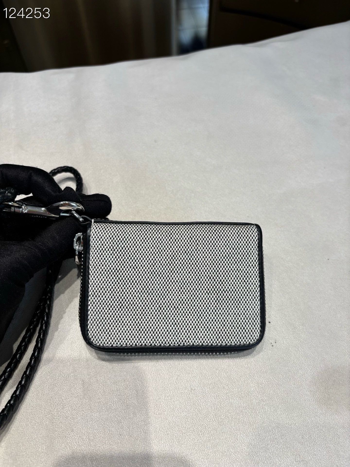 Burberry Burberry Lanyard Card Holder Coin Purse Size ONE SIZE - 2 Thumbnail