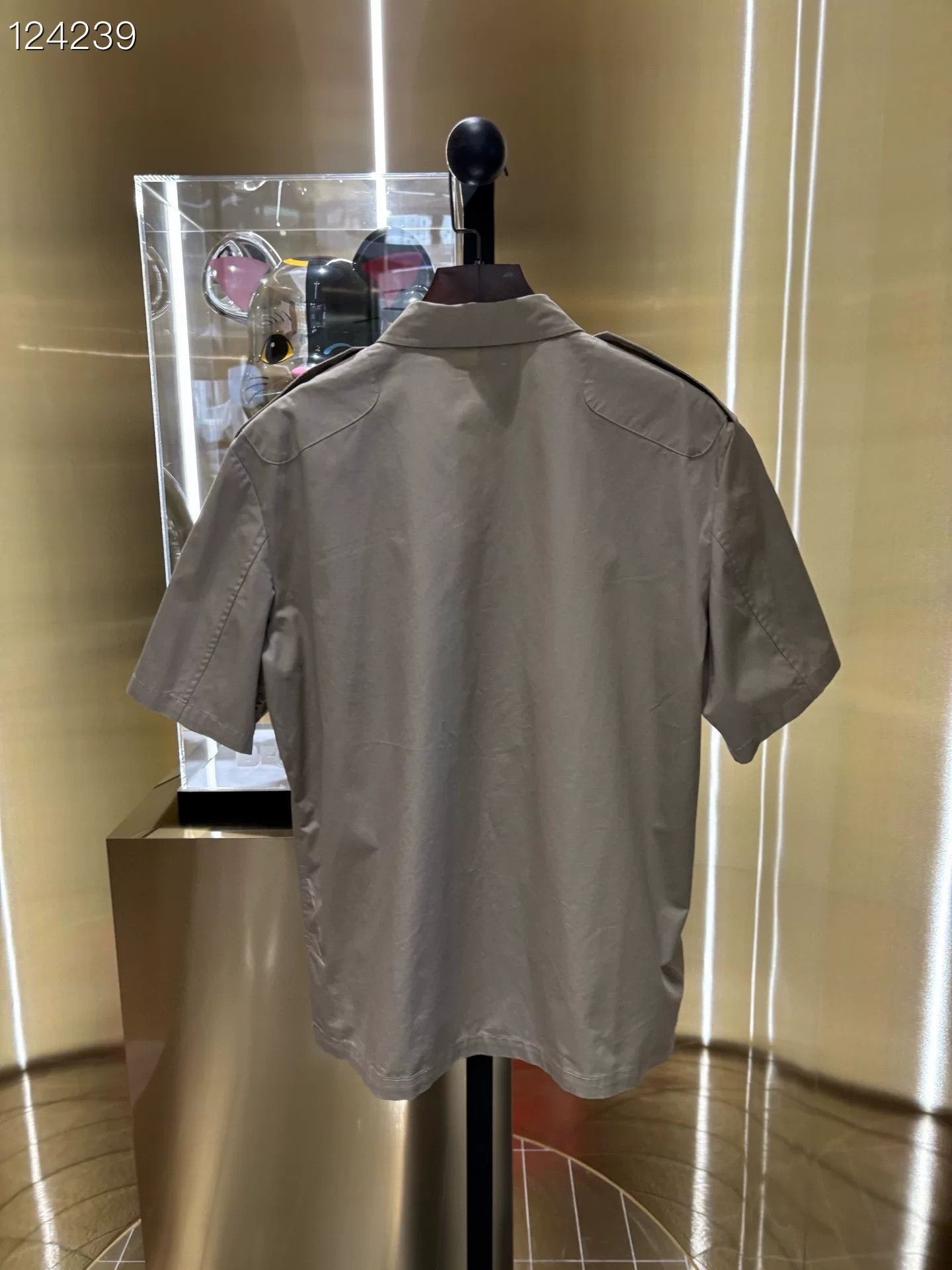 Burberry Burberry Utility Short-Sleeve Shirt Size US XL / EU 56 / 4 - 2 Thumbnail