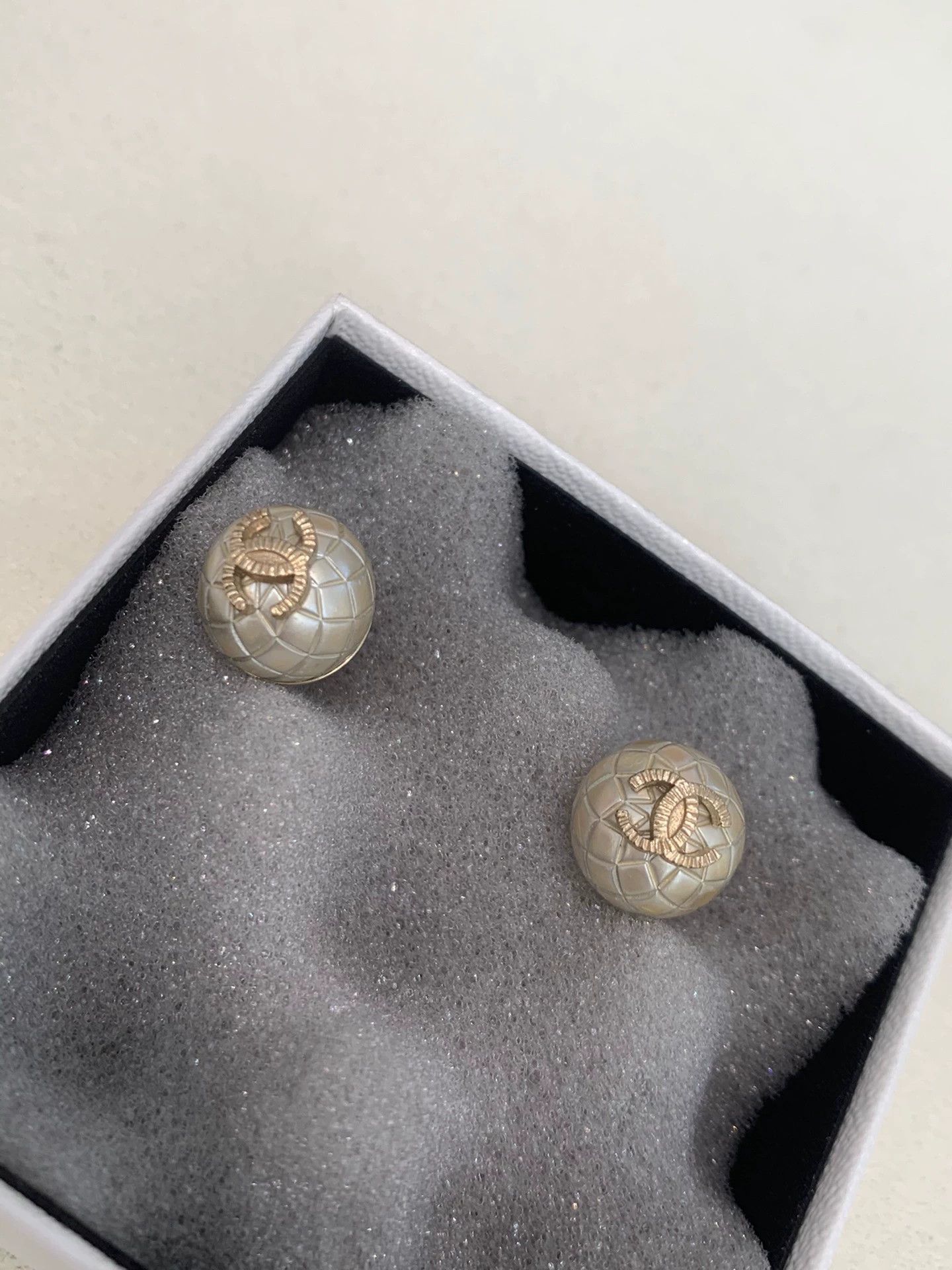 Chanel Chanel Limited Quilted Pearl Double C Earrings Size ONE SIZE - 3 Thumbnail