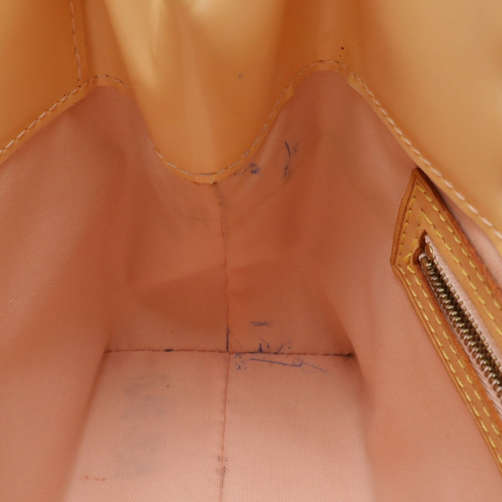 Louis Vuitton Louis Vuitton Monogram Vernis Lead PM Handbag Tote Bag Mini Leather Enamel Marshmallow Pink M91306 Size ONE SIZE - 10 Thumbnail