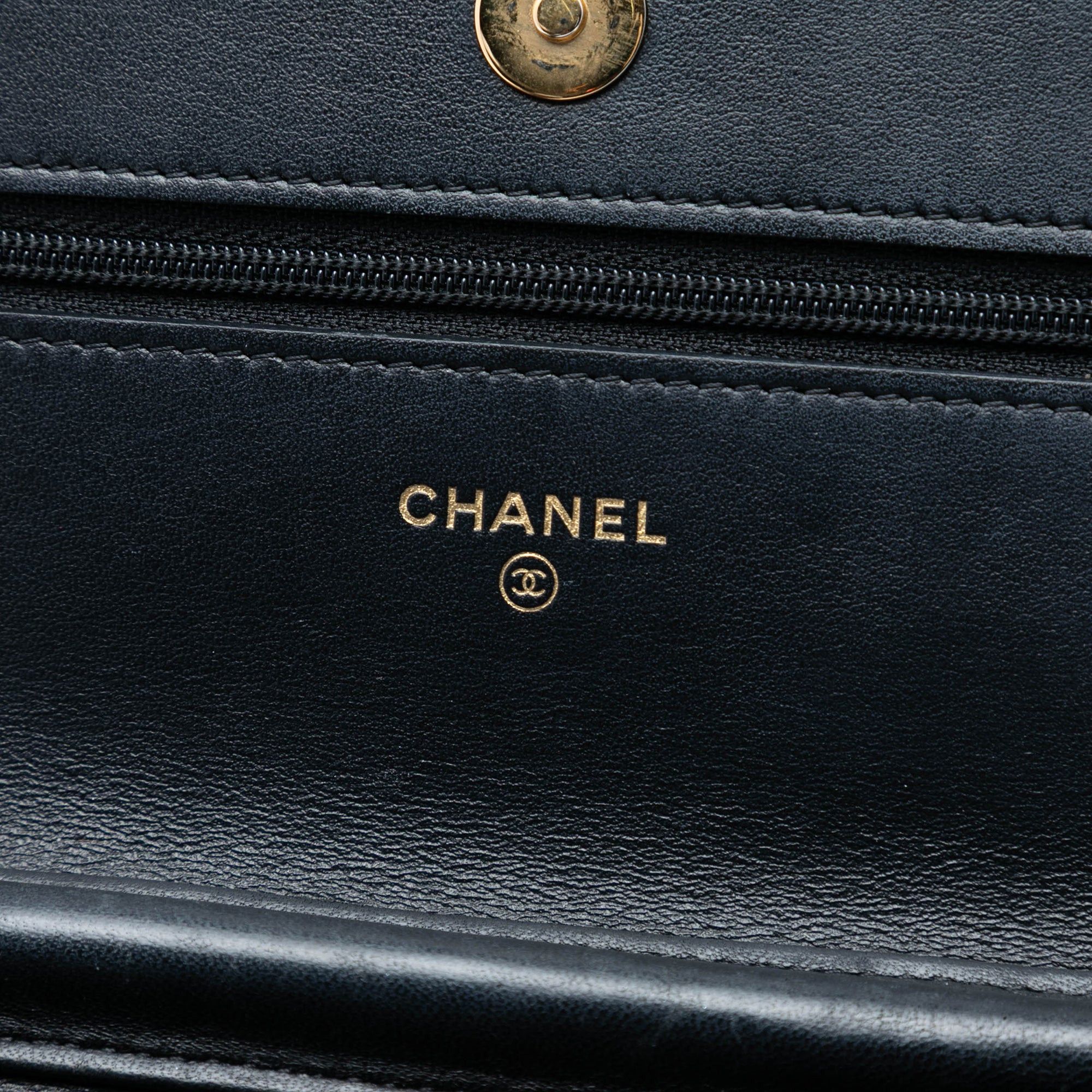 Chanel CC Quilted Shiny Aged Calfskin Wallet On Chain Size ONE SIZE - 6 Thumbnail