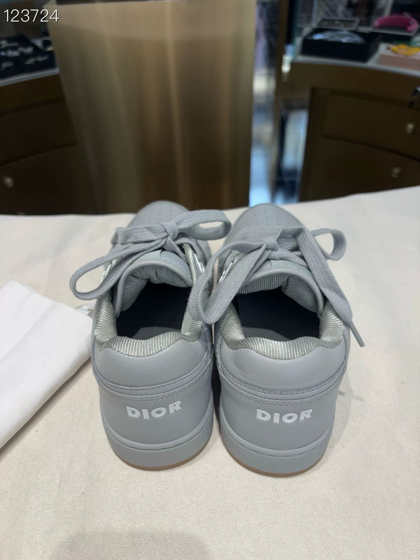Dior Dior Year of Tiger Limited Gray Size US 4 / IT 34 - 4 Thumbnail
