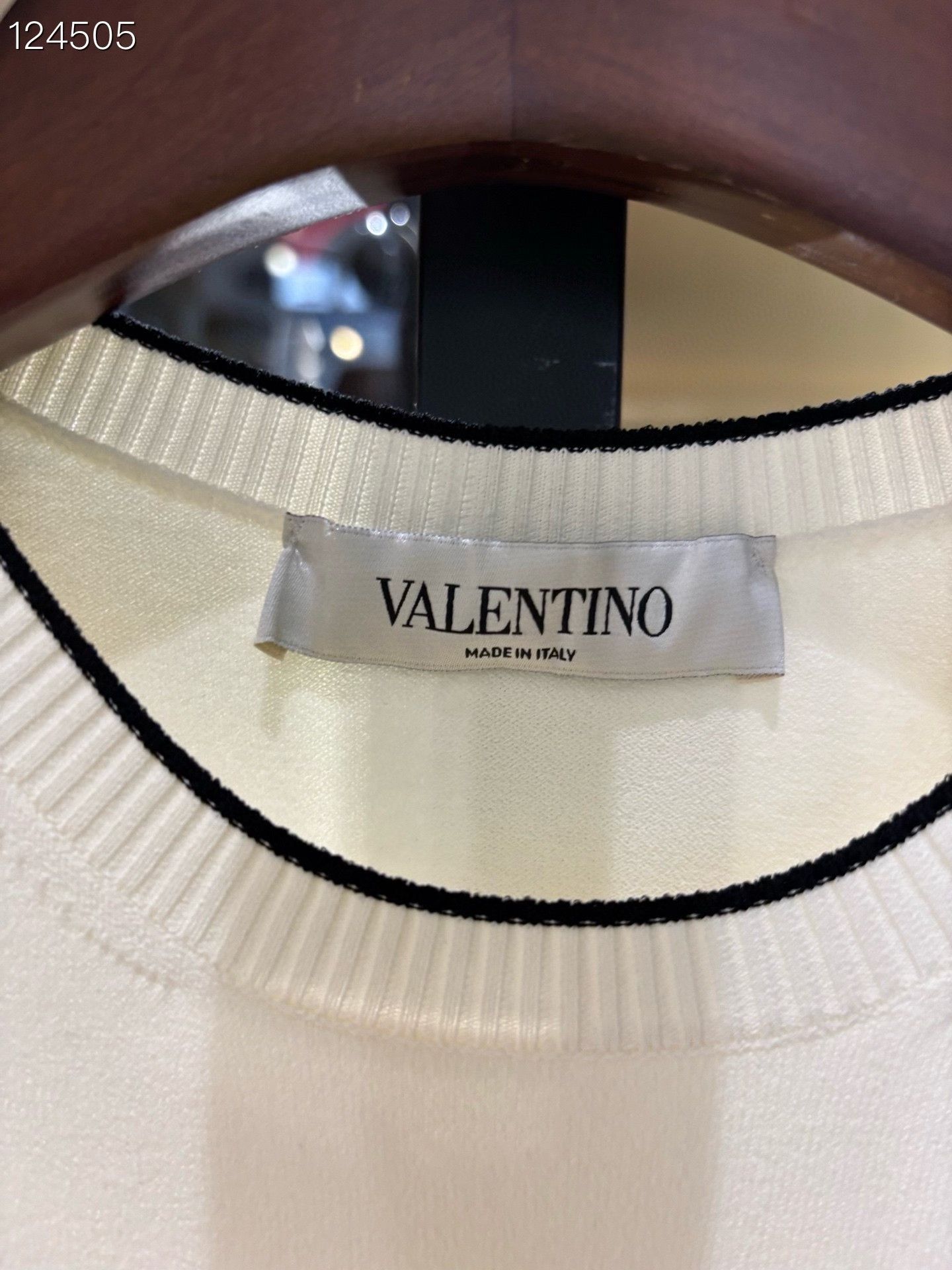 Valentino Valentino Classic Black Trim White Knit Top Size XS / US 0-2 / IT 36-38 - 3 Thumbnail