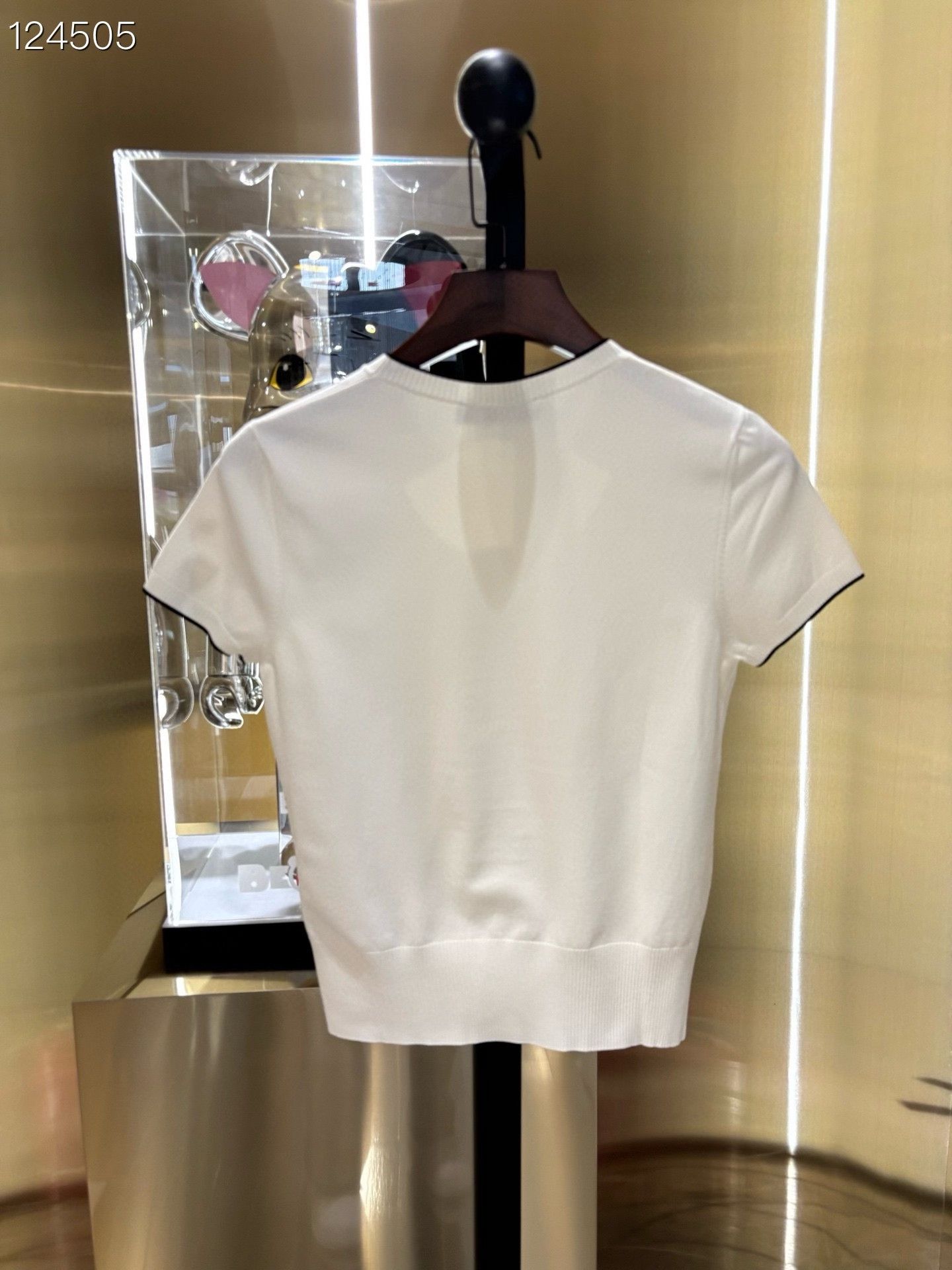 Valentino Valentino Classic Black Trim White Knit Top Size XS / US 0-2 / IT 36-38 - 2 Thumbnail