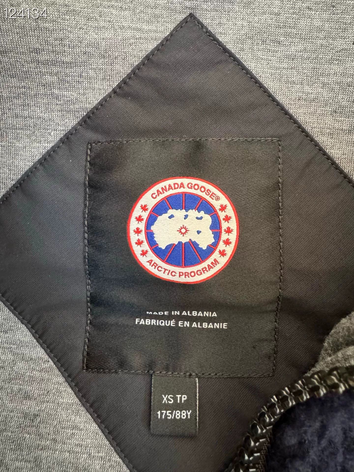 Canada Goose Canada Goose Kelowna Sherpa Jacket Size US XS / EU 42 / 0 - 3 Thumbnail
