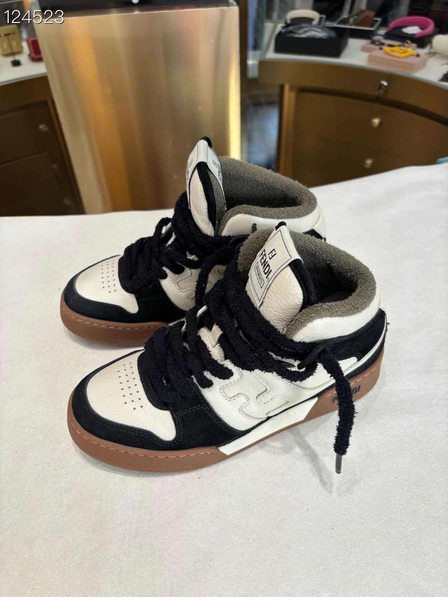 Fendi Fendi Match High-Top Women's Sneakers Size US 5 / IT 35 - 2 Thumbnail