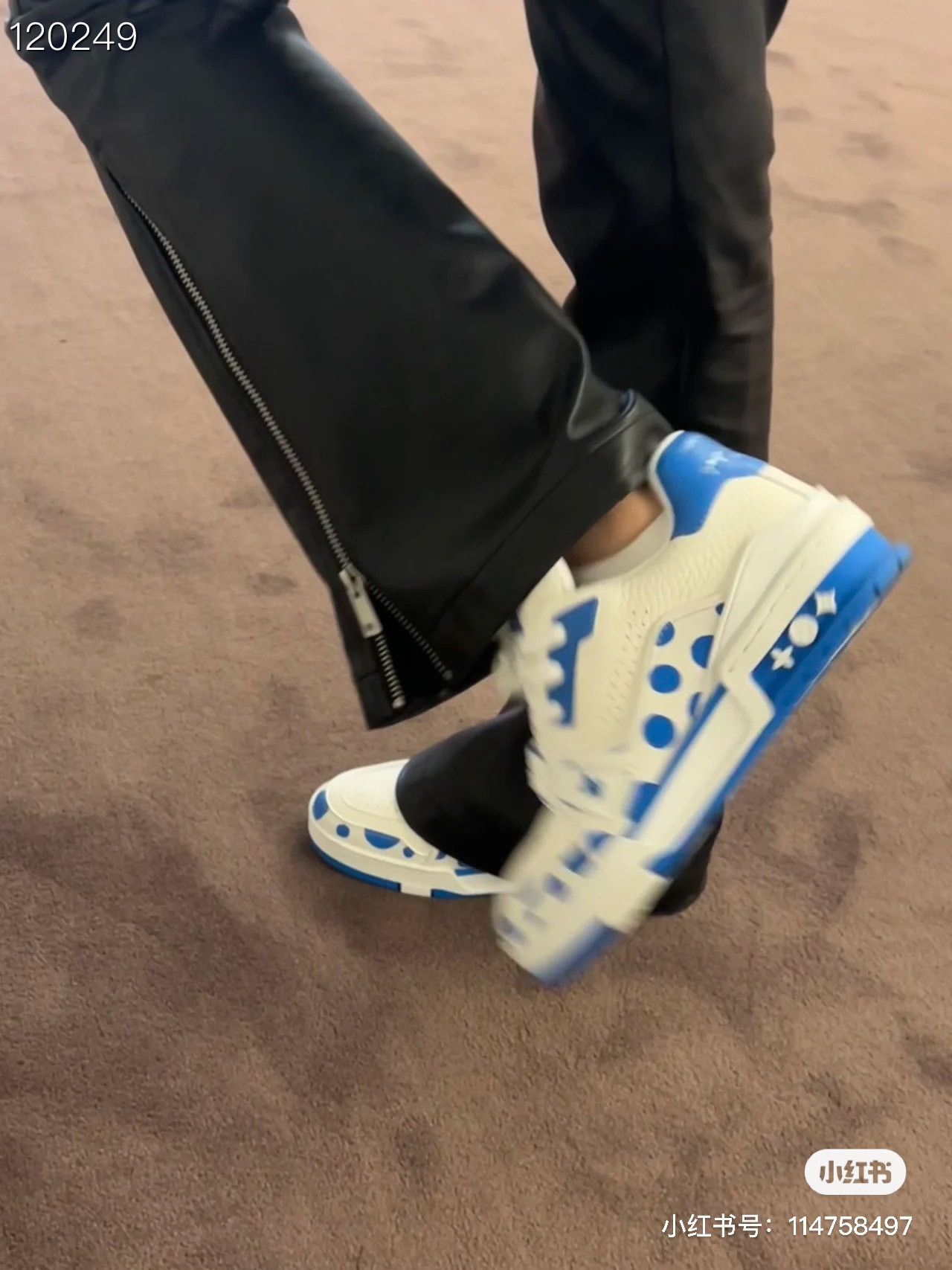 Louis Vuitton Louis Vuitton Yayoi Kusama Trainer Sneakers Size US 5.5 / IT 35.5 - 7 Thumbnail
