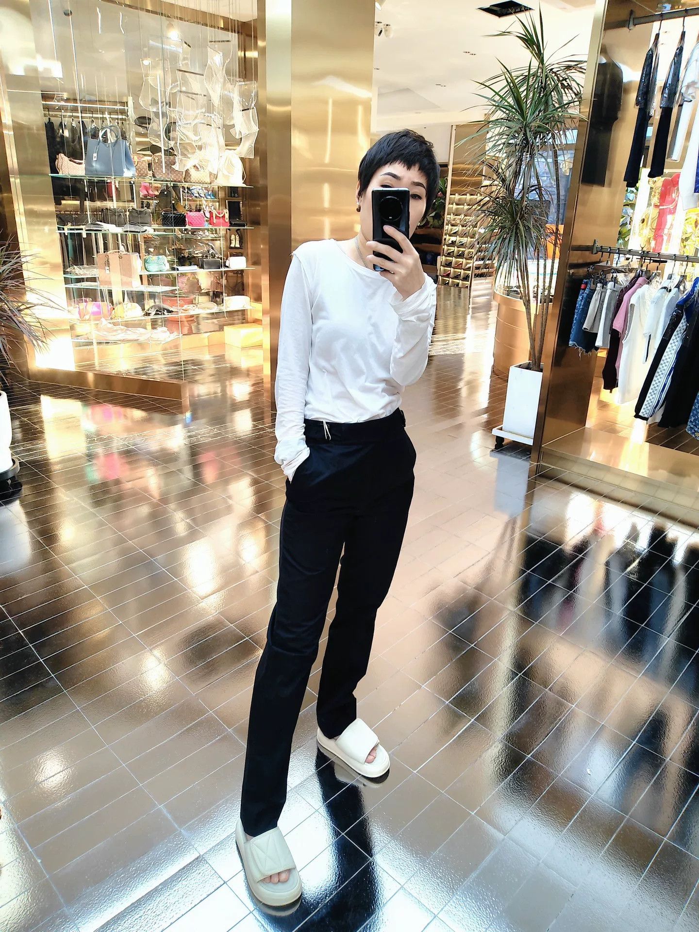 Louis Vuitton Louis Vuitton Casual Straight-Leg Pants Size 38" / US 16 / IT 52 - 7 Thumbnail