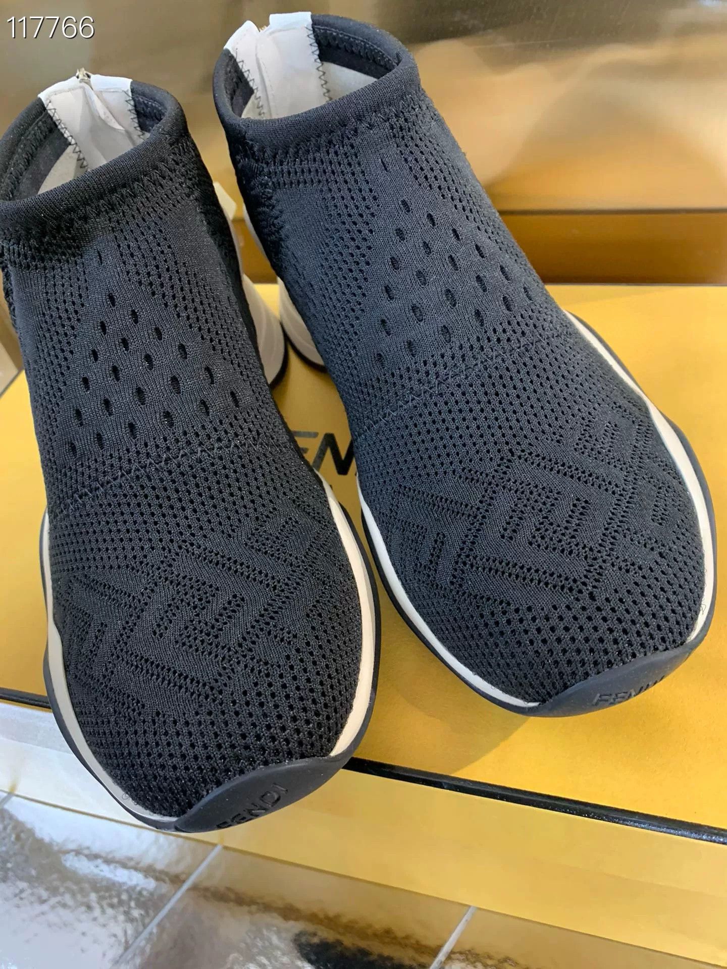 Fendi Fendi 077817v601 Sock Casual Shoes Size US 6 / EU 39 - 4 Thumbnail