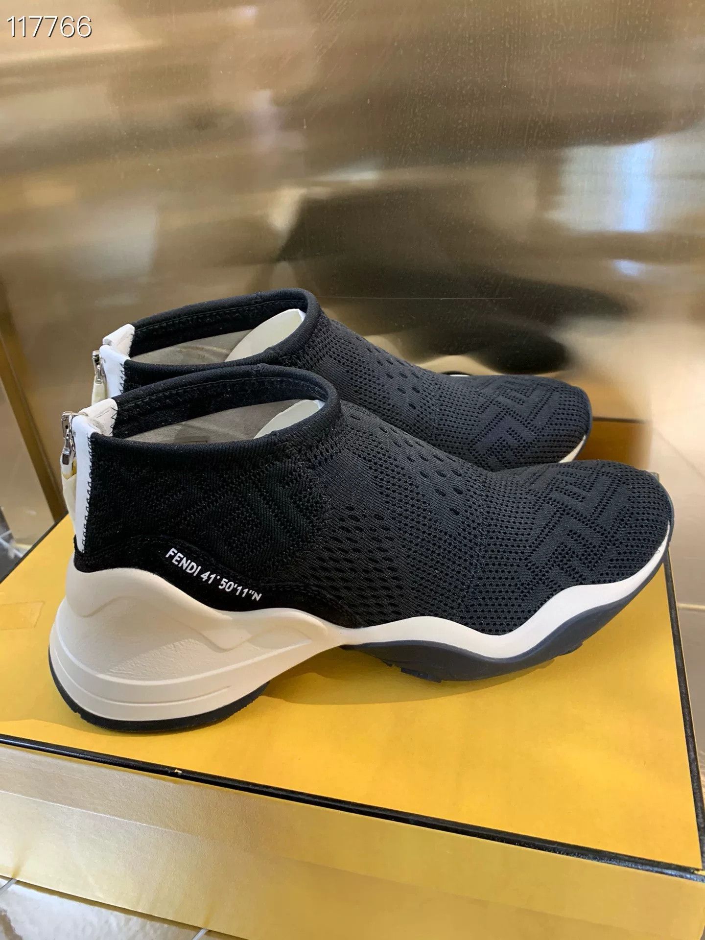 Fendi Fendi 077817v601 Sock Casual Shoes Size US 6 / EU 39 - 3 Thumbnail