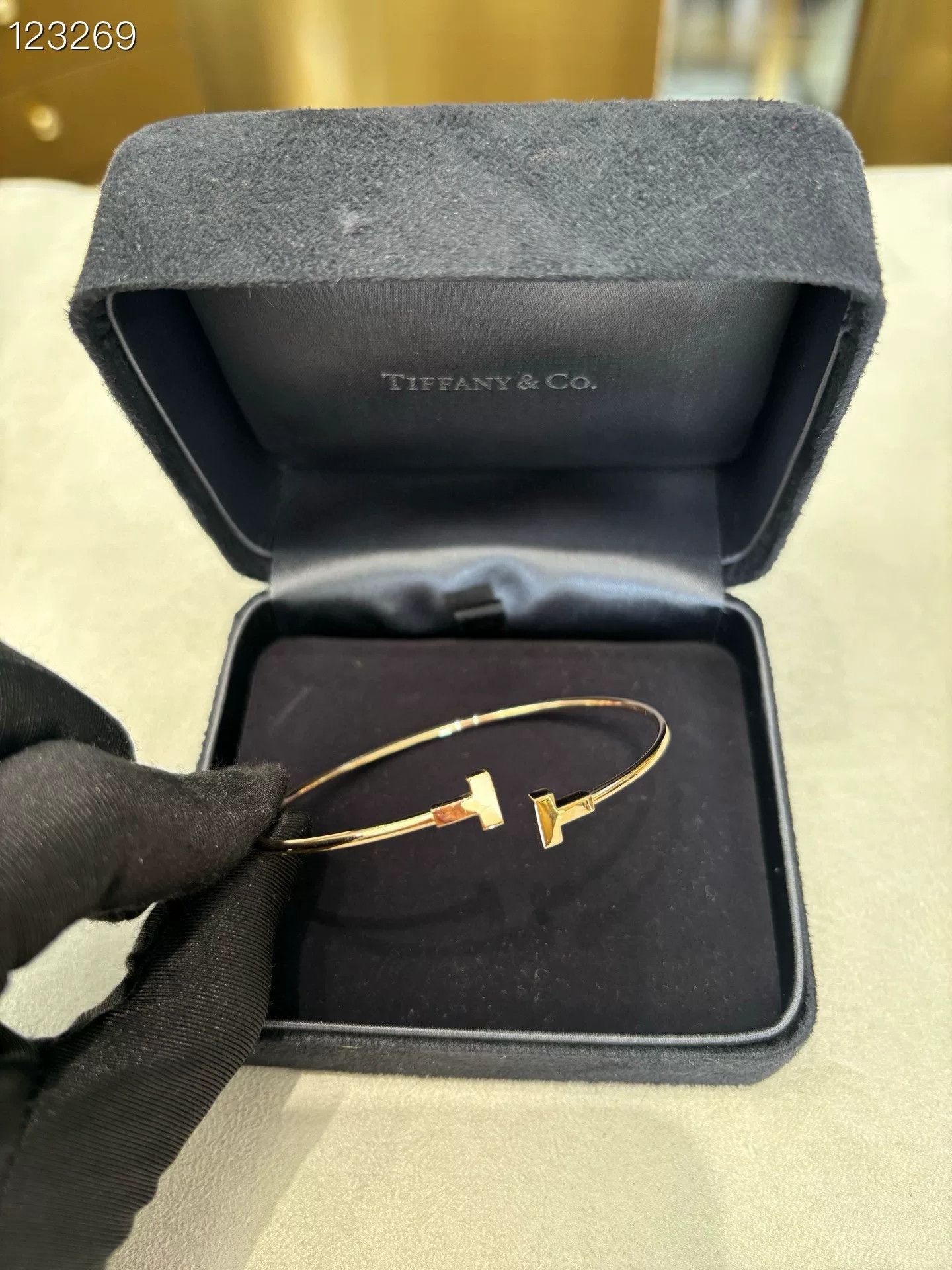 Tiffany & Co. Tiffany T Collection Rose Gold Narrow Bangle Size ONE SIZE - 2 Thumbnail
