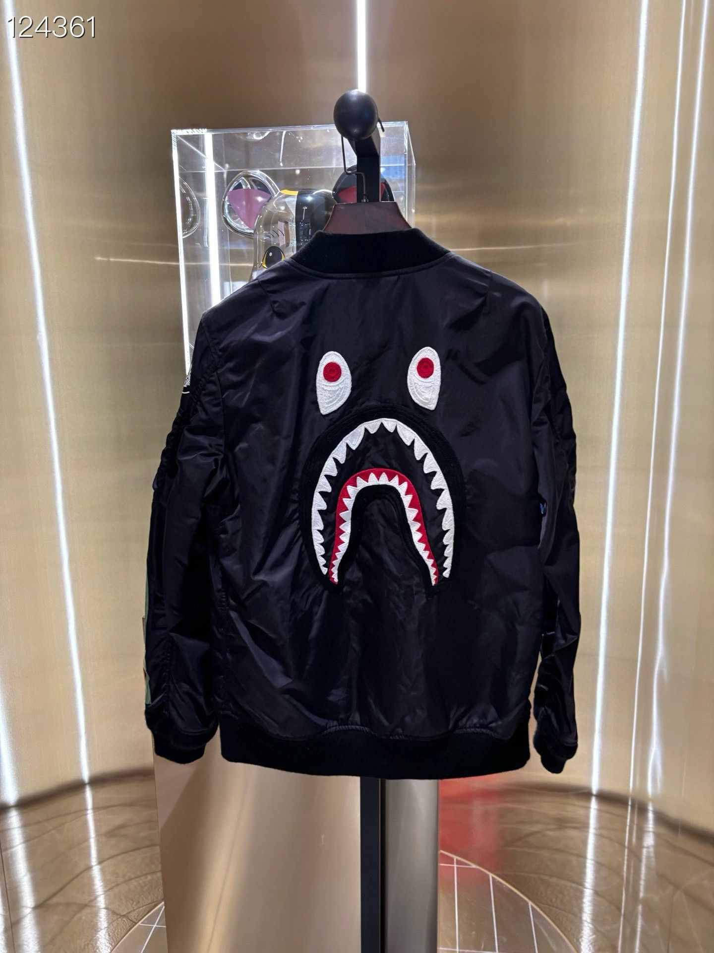 Bape BAPE Camouflage Shark Patch MA1 Jacket Size US M / EU 48-50 / 2 - 2 Thumbnail