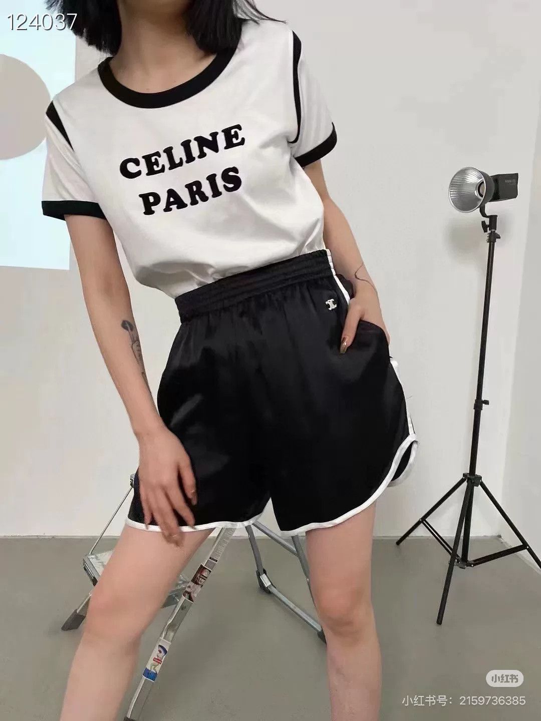 Celine Celine Short-Sleeve Logo T-Shirt Size L / US 10 / IT 46 - 7 Thumbnail