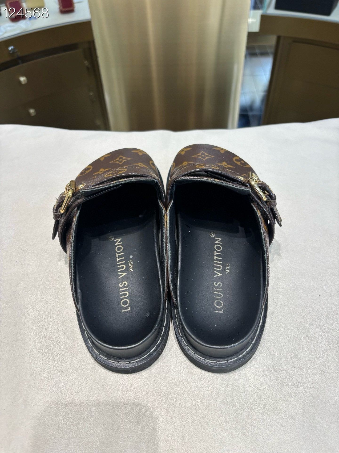 Louis Vuitton Louis Vuitton Monogram Birkenstock Sandals Size US 5 / IT 35 - 4 Thumbnail