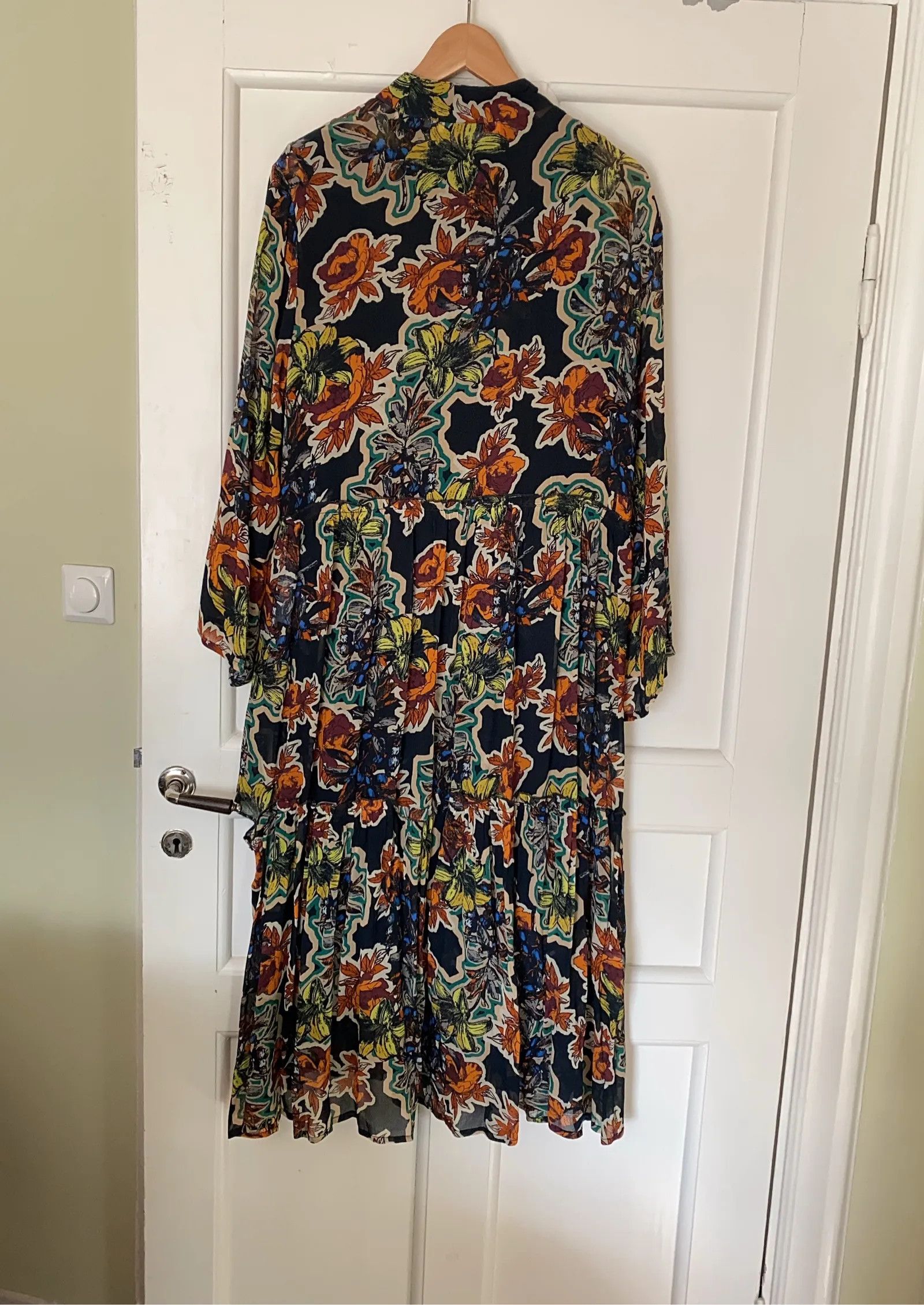 Gestuz Gestuz FliritaGZ Dress Size M / US 6-8 / IT 42-44 - 4 Thumbnail