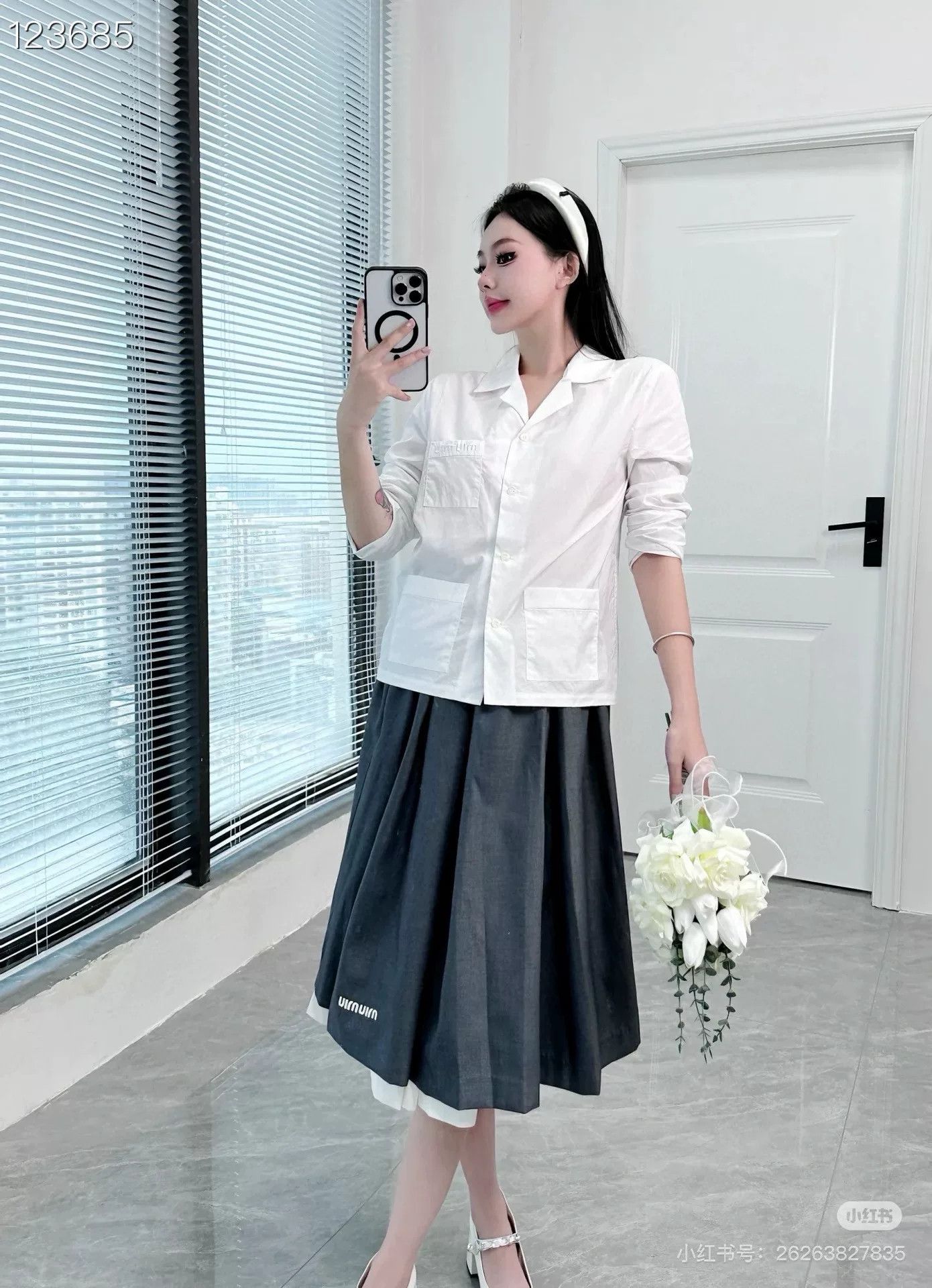 Miu Miu Miu Miu White Letter Pocket Shirt 36 Size XS / US 0-2 / IT 36-38 - 6 Thumbnail