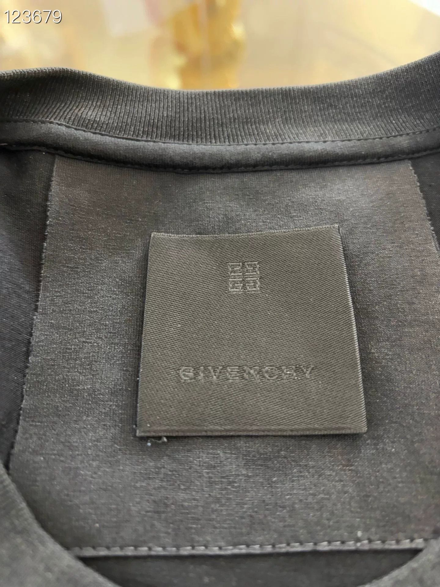 Givenchy GIVENCHY Logo Print Tear Detail Tee Size US XS / EU 42 / 0 - 3 Thumbnail