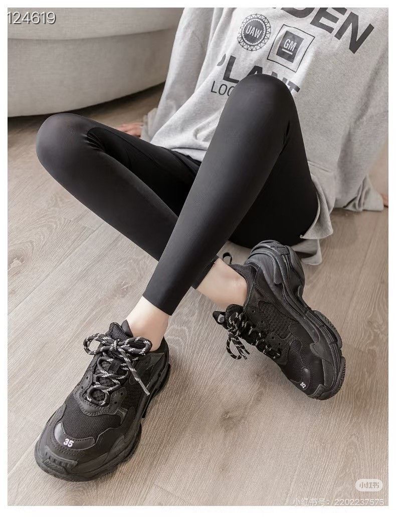Balenciaga Balenciaga Triple S 041503D804 Size US 7 / EU 40 - 9 Thumbnail