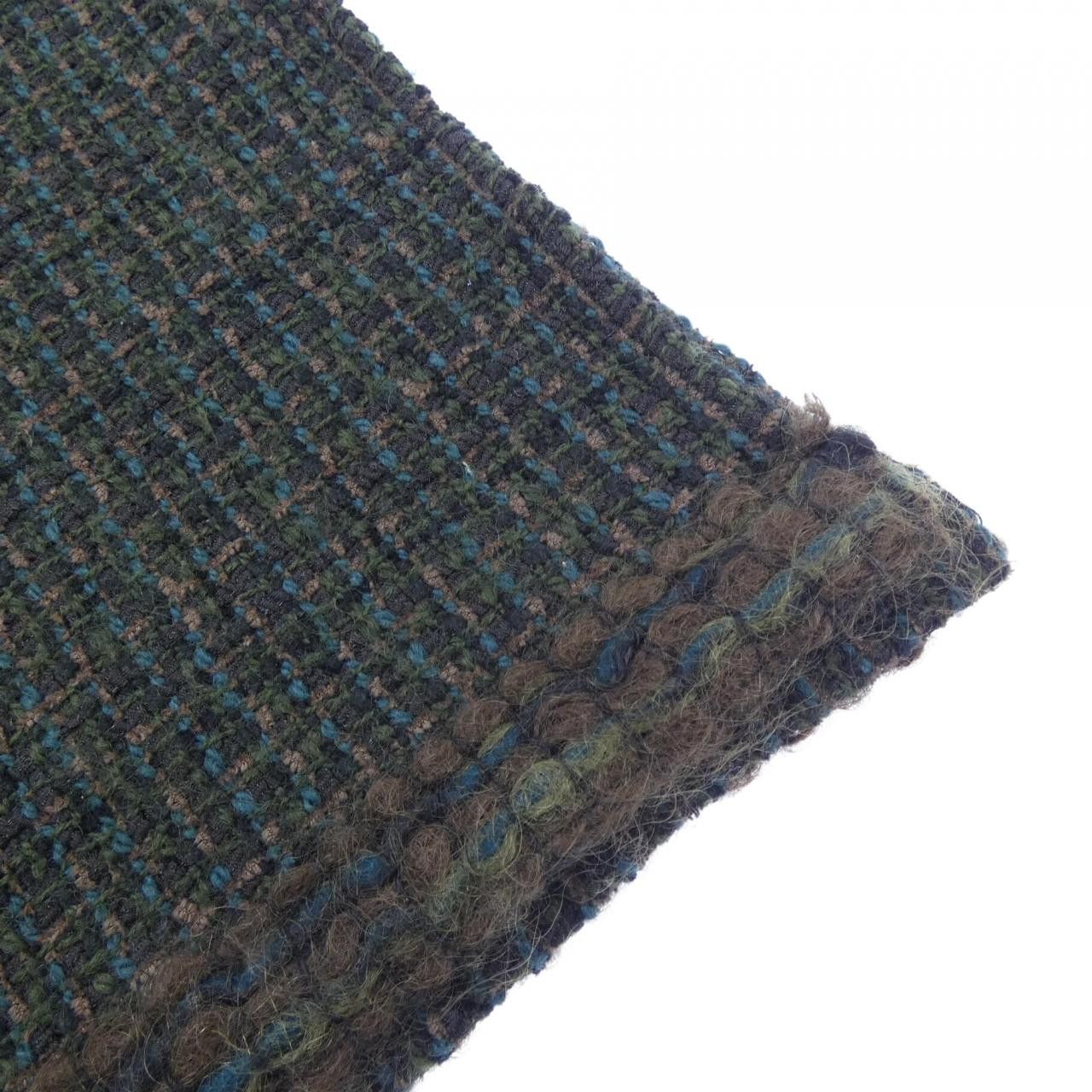 Chanel Chanel Chanel Wool Blend Muffler Textile Scarf P12072V07042 DUTY FREE for USA Size ONE SIZE - 2 Thumbnail