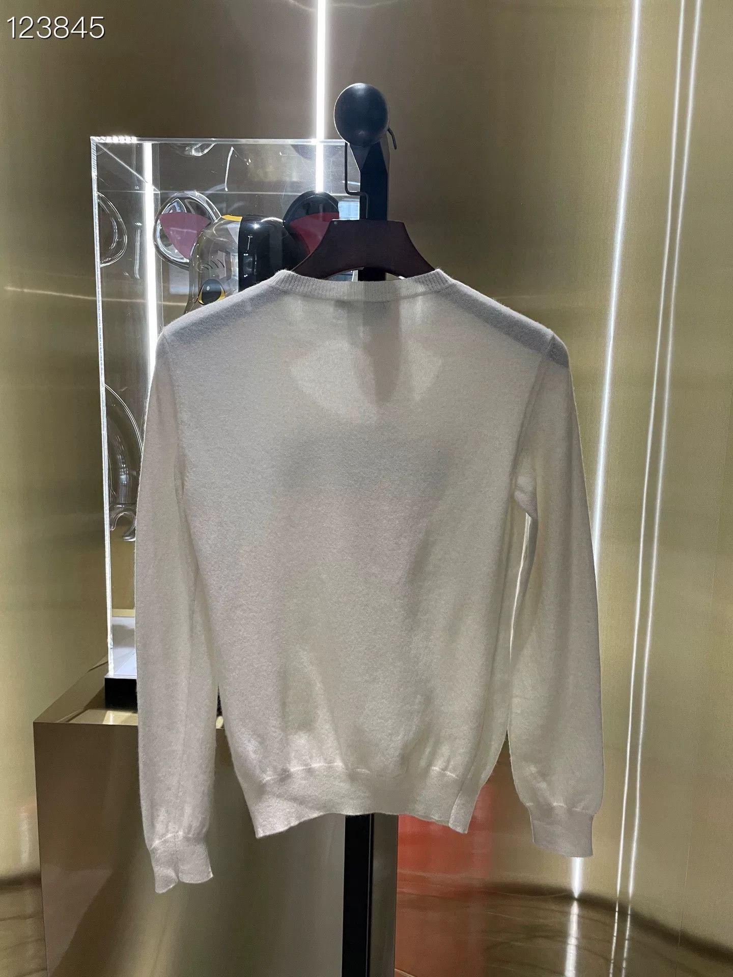 Valentino Valentino VLTN Letter Sweater Size US M / EU 48-50 / 2 - 2 Thumbnail