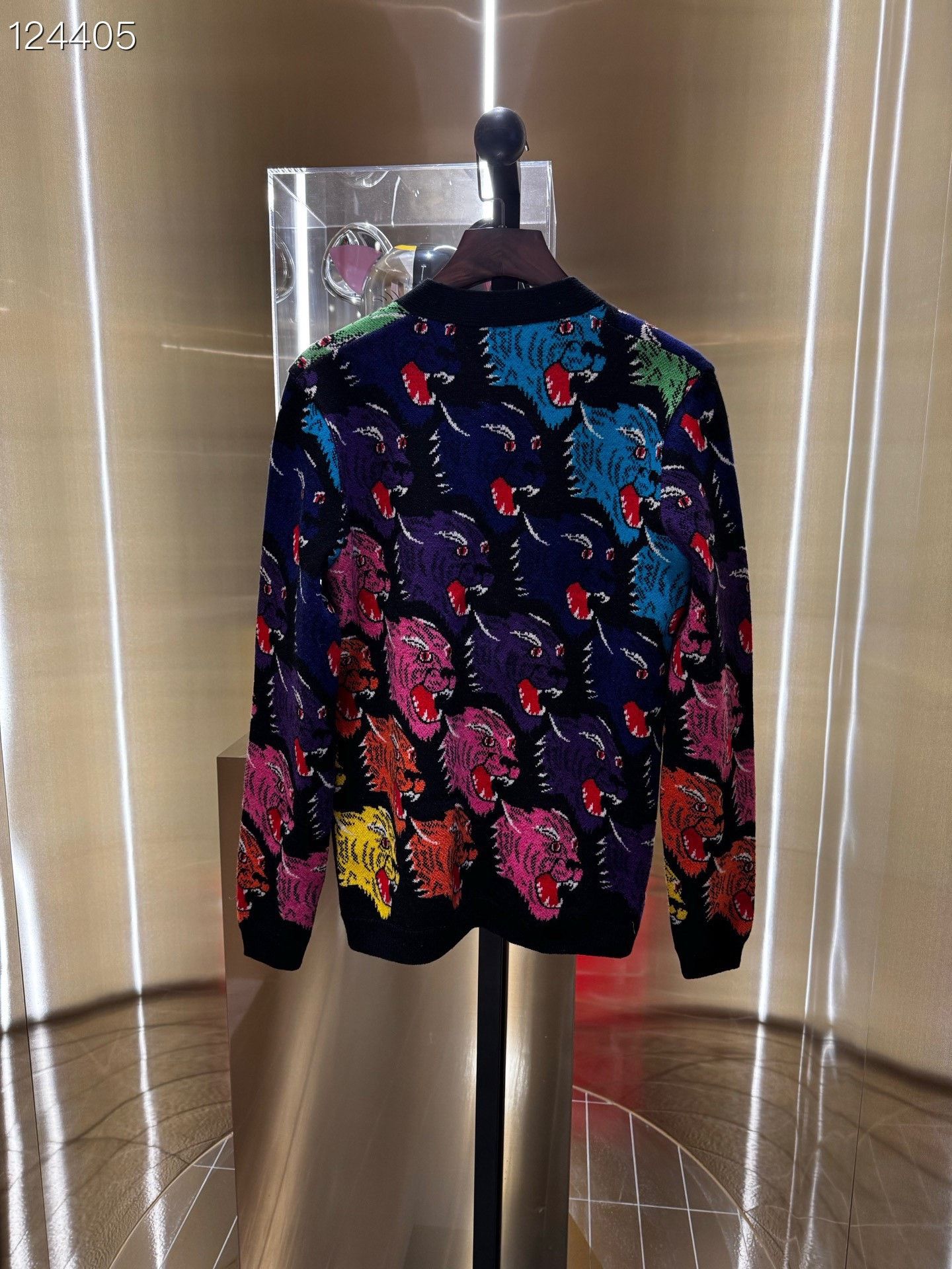 Gucci Gucci Tiger Head Print Knit Cardigan Size XS / US 0-2 / IT 36-38 - 2 Thumbnail