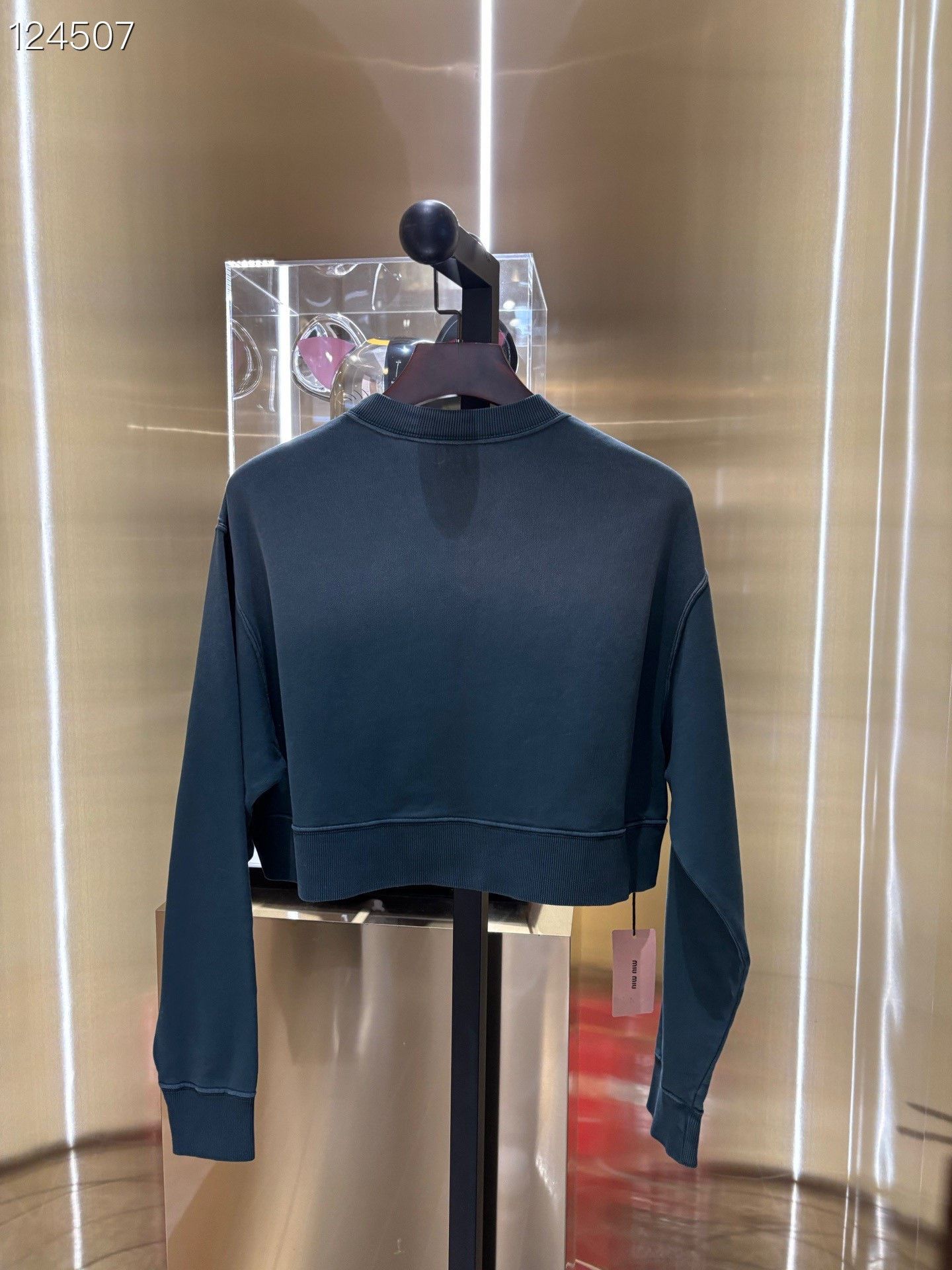 Miu Miu Miumiu Women's Logo Print Cropped Sweatshirt Size S / US 4 / IT 40 - 2 Thumbnail