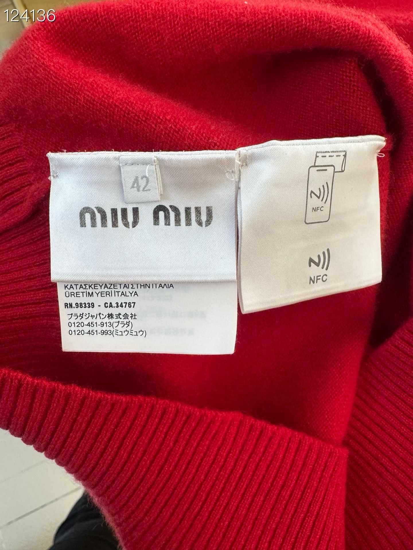 Miu Miu Miu Miu 24 Runway Red Cashmere Cardigan Size M / US 6-8 / IT 42-44 - 4 Thumbnail