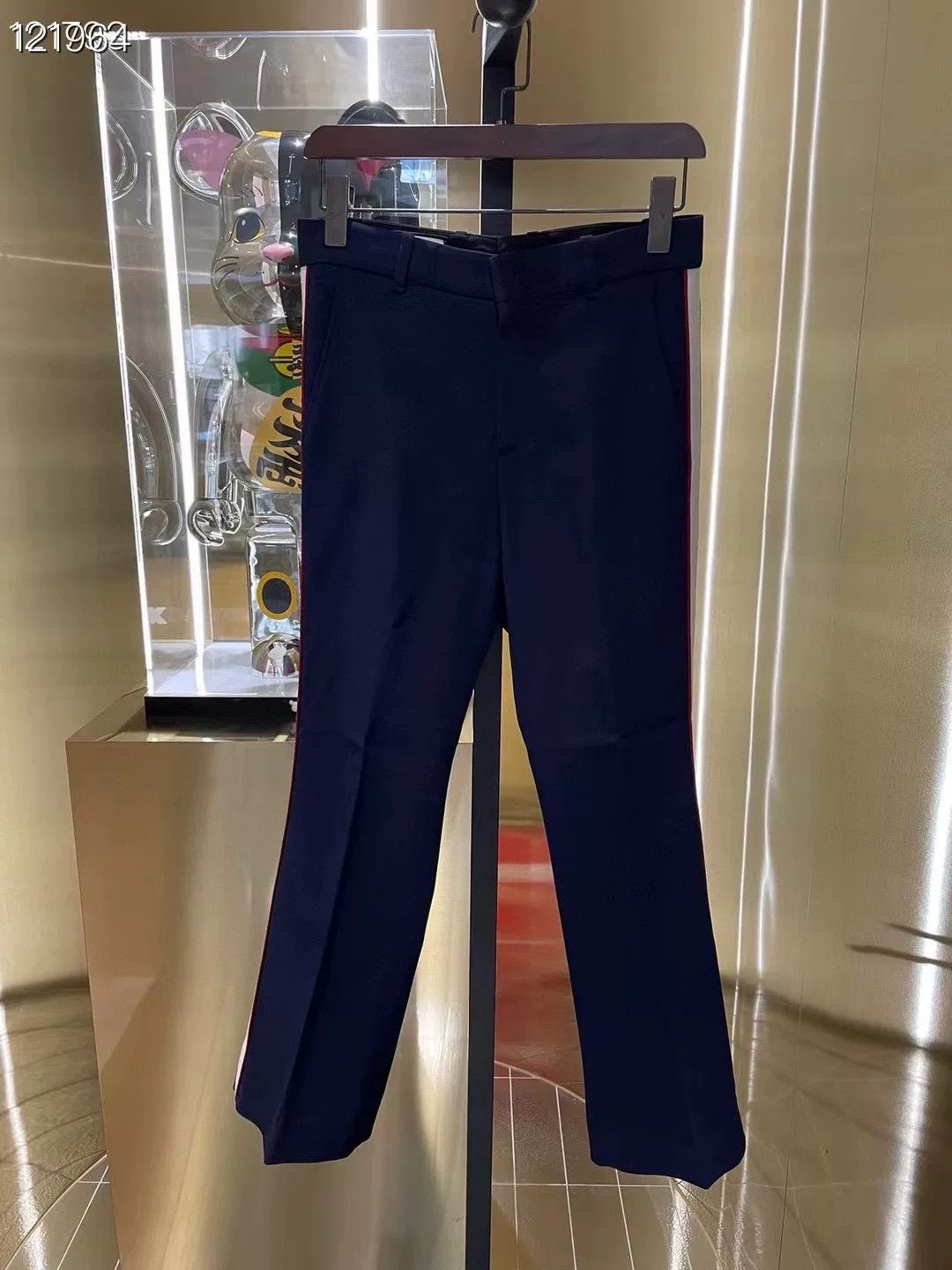 Gucci Gucci Women's Casual Colorblock Collar Suit Size 40" / US 18 - 7 Thumbnail